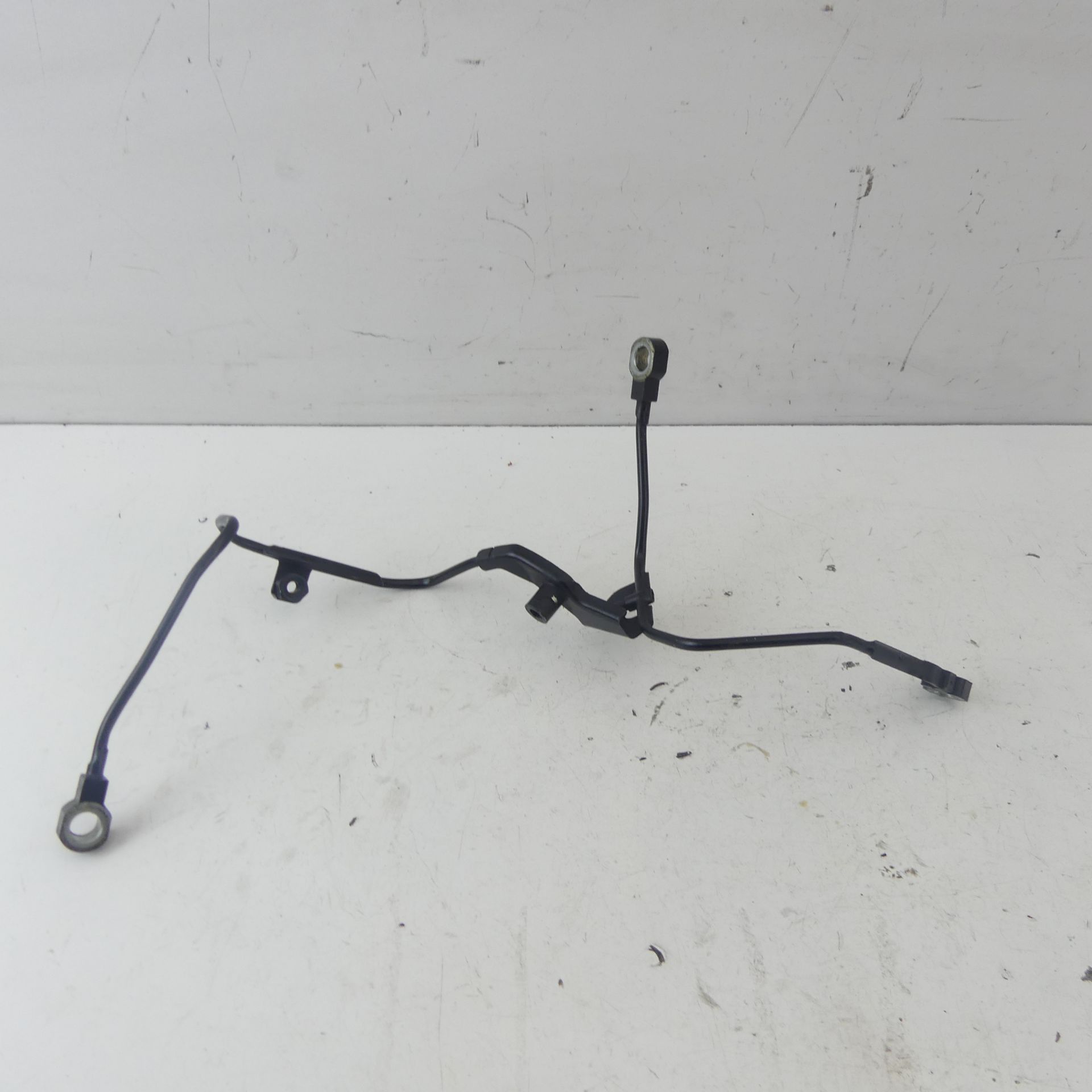 Honda VF 500 F2 Oil Feed Oil Lock Riser 30784 | eBay Australia
