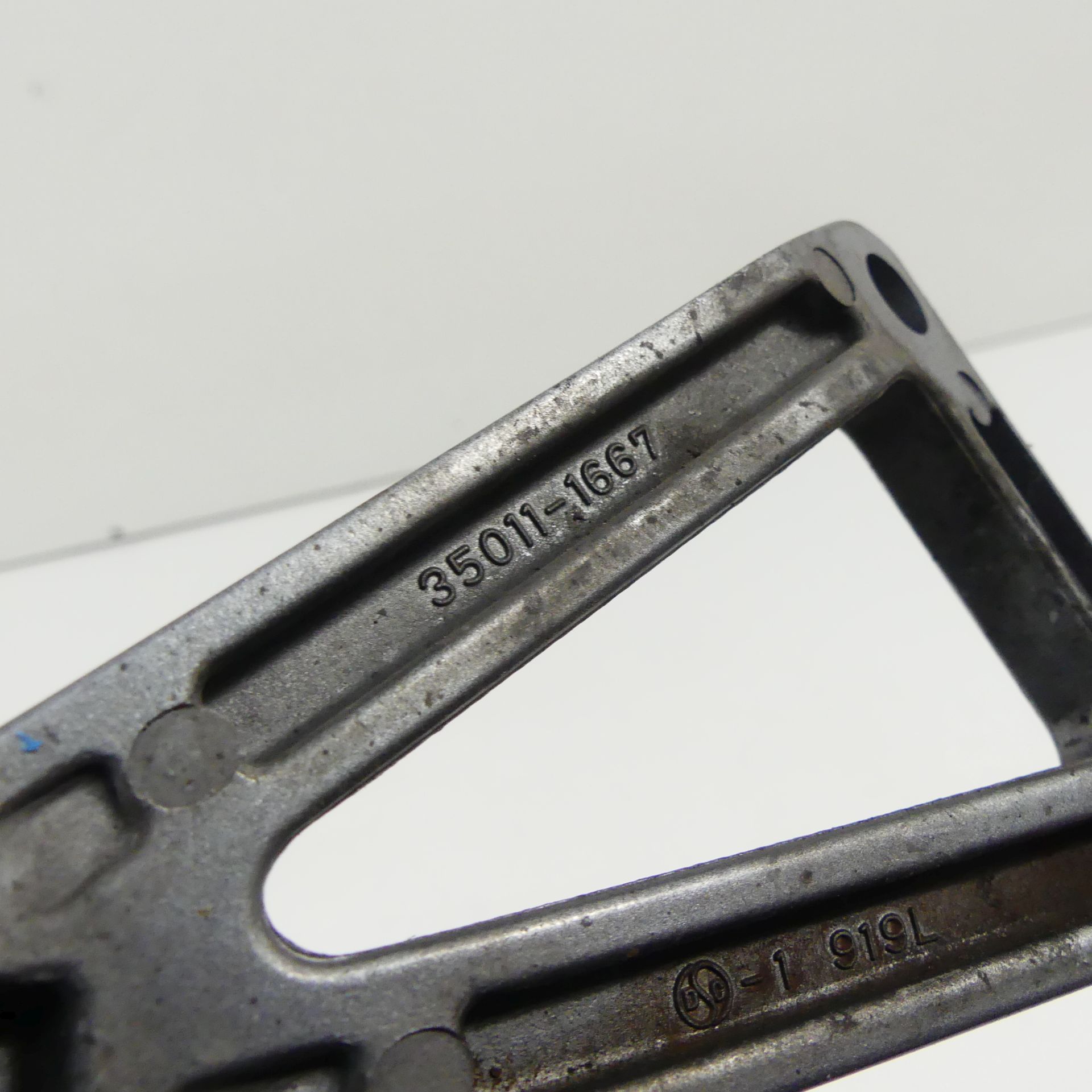 Kawasaki ZX-9 R EZ:97 Rear Left Passenger Footrest 36451 | eBay UK