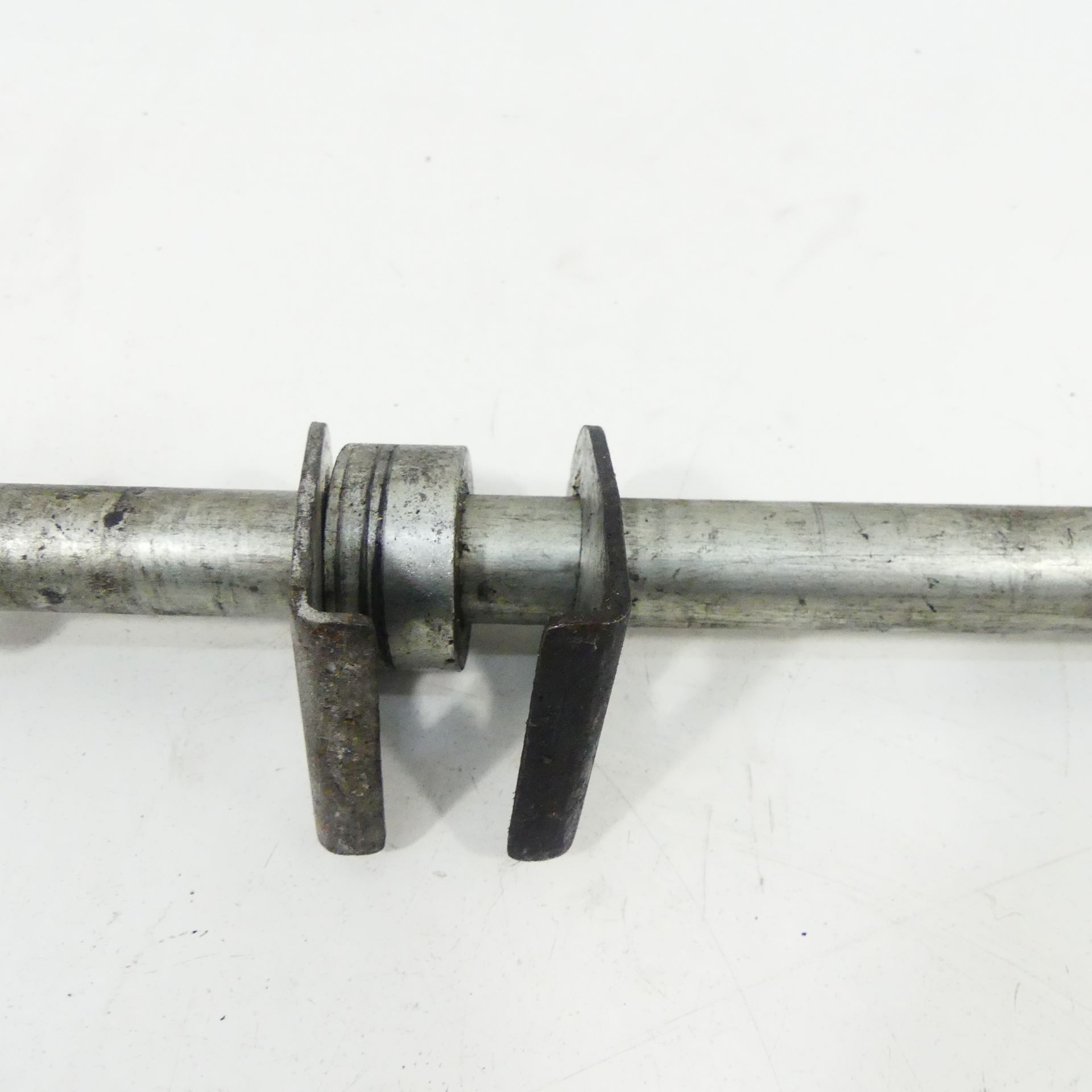 Suzuki GSF 600 Bandit Rear Axle Wheel Distances Screw 37495 | eBay UK