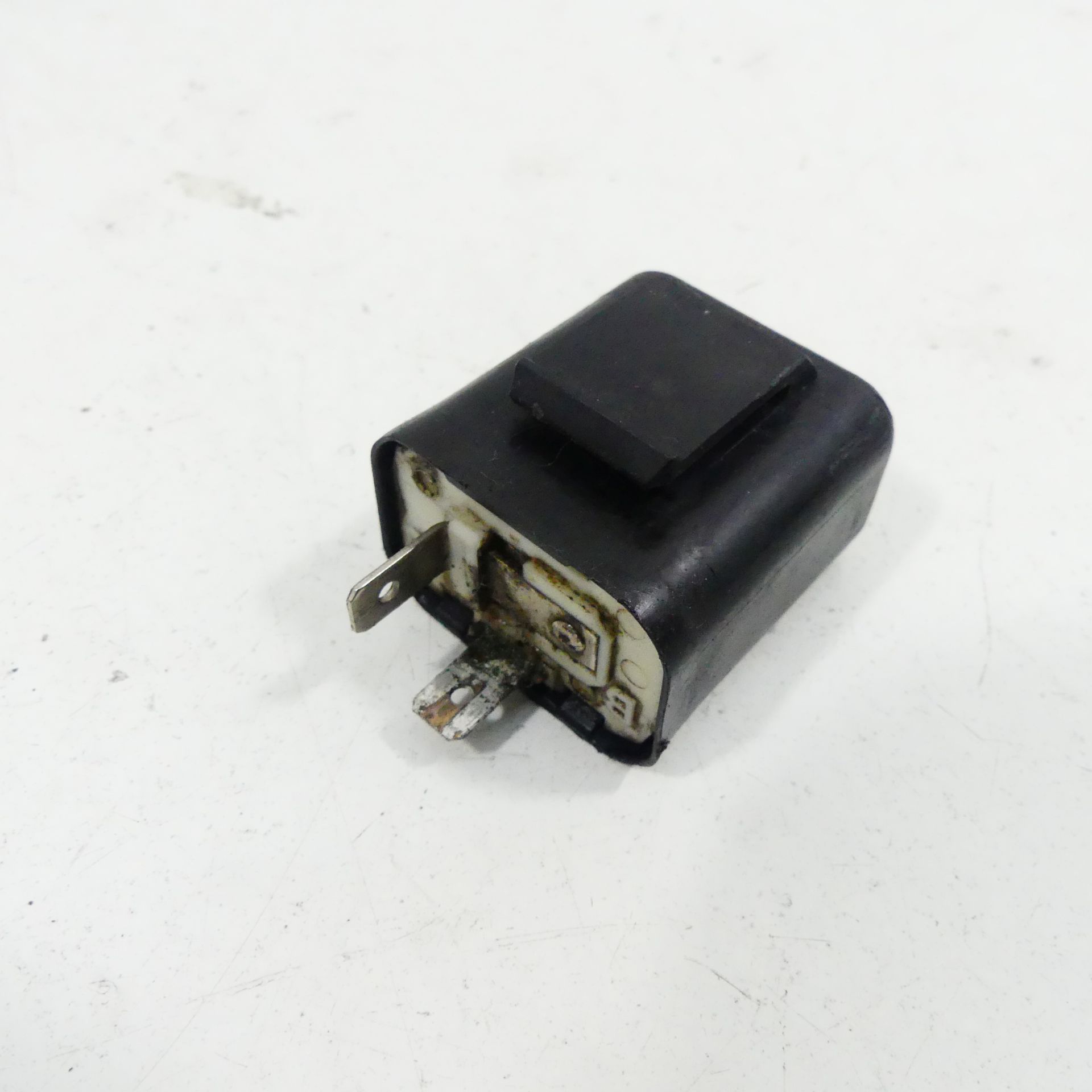 専用1 Suzuki GSX-R 750 GR7A EZ:89 Turn Signal Relay 37787 | eBay UK