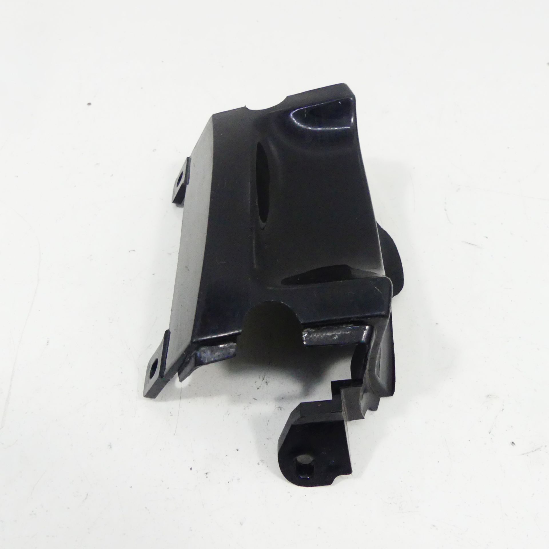 Kawasaki ZXR 750 L Year: 95 Rear Fairing 14090-1233 Rear Center