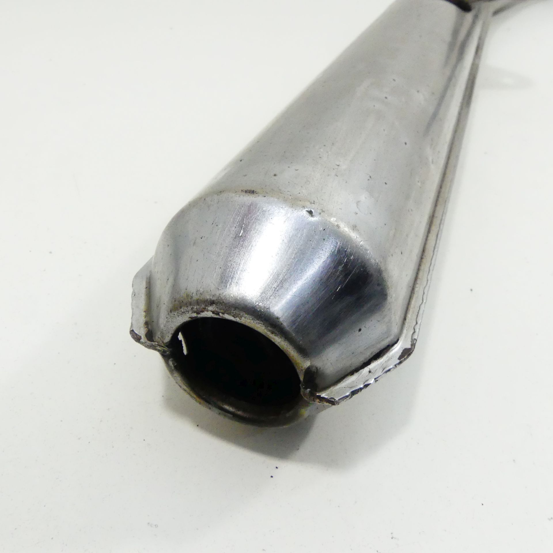 Suzuki GT 380 EZ:79 Exhaust System End Silencer Muffler 39987