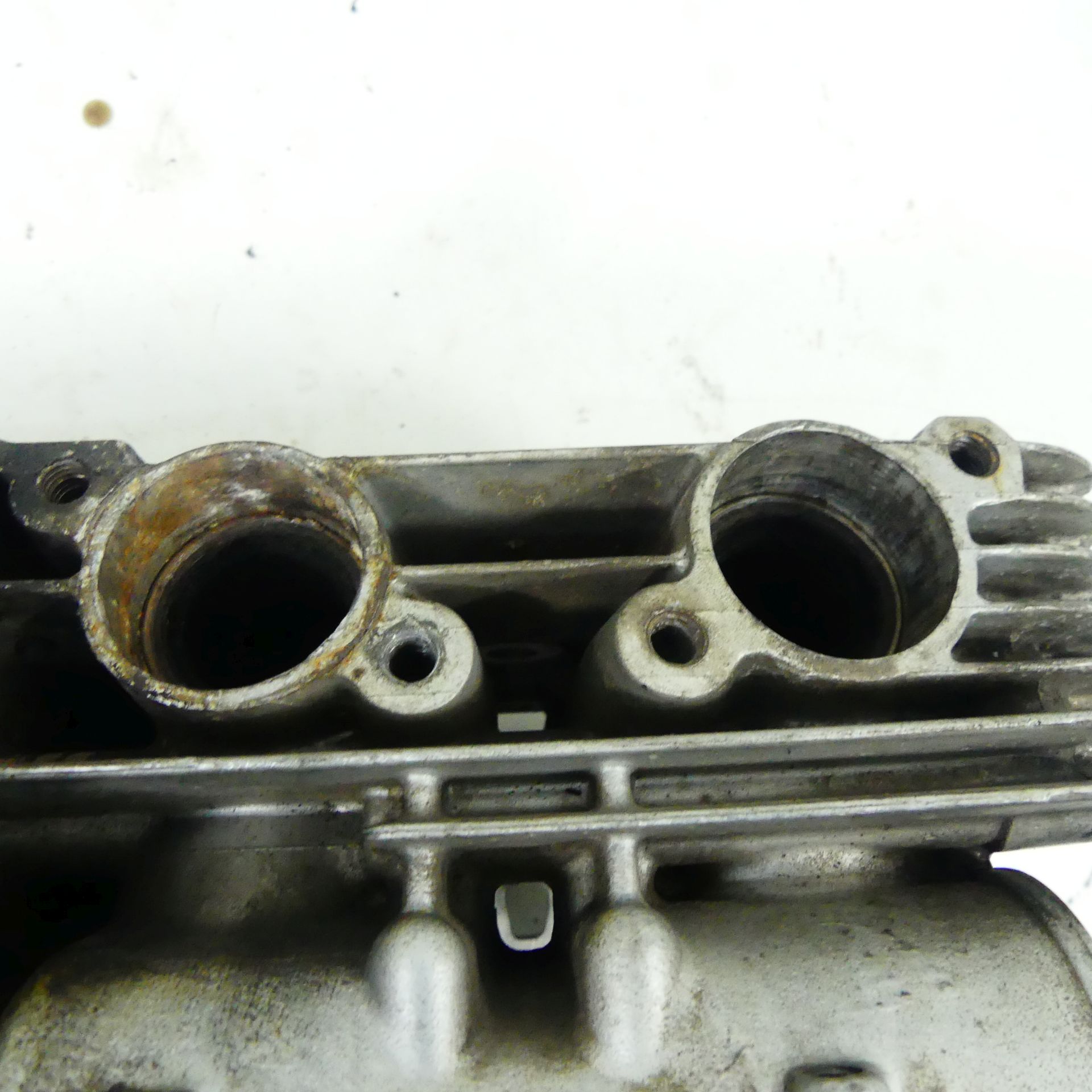 Suzuki GS 500 Ez : 83 Culata Motor Cabeza Válvulas 40565 | eBay