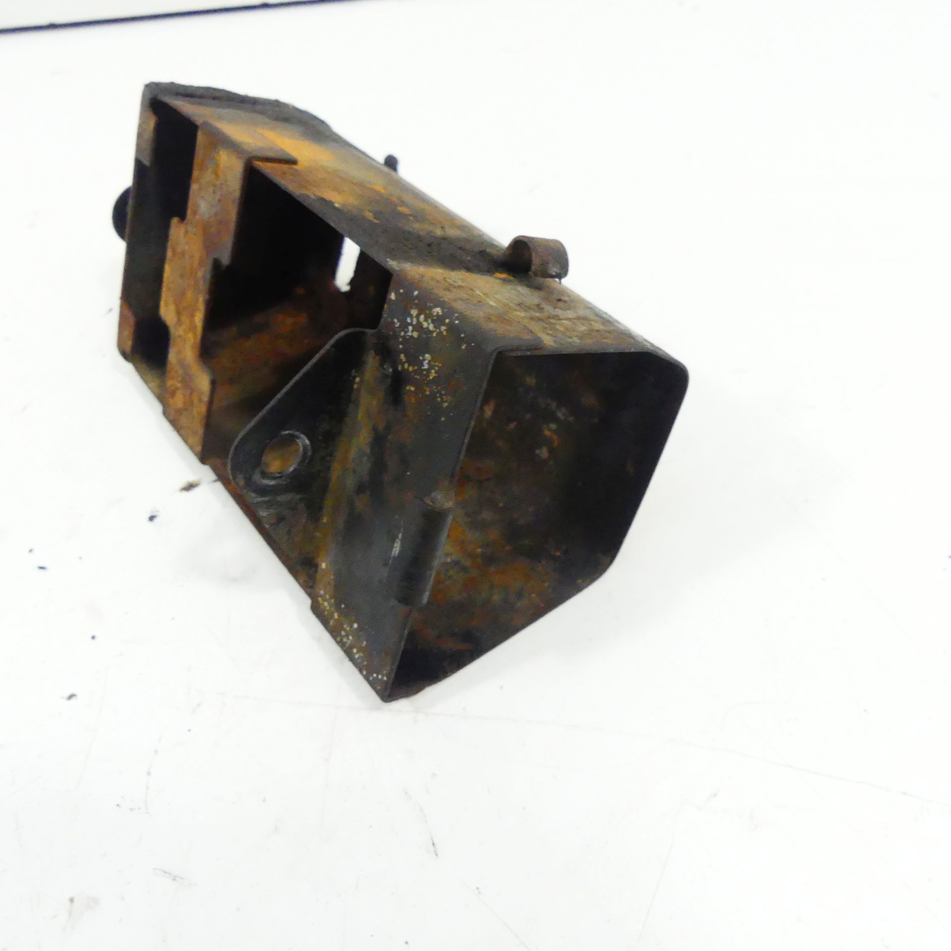 Suzuki GT 185 A EZ:76 Tool Box Tool Compartment 40845 | eBay UK