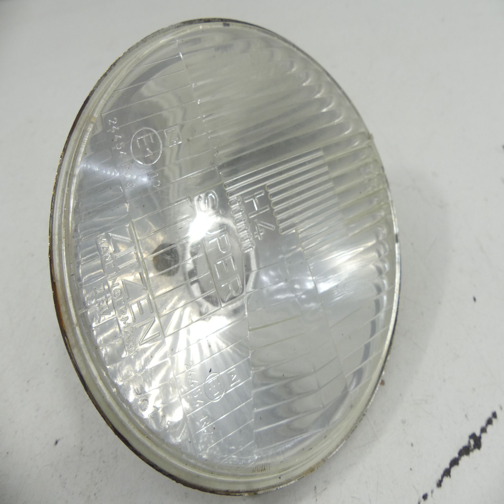 Suzuki GT 185 / GT 250 EZ:78 Headlight Lamp Front Headlight 44173