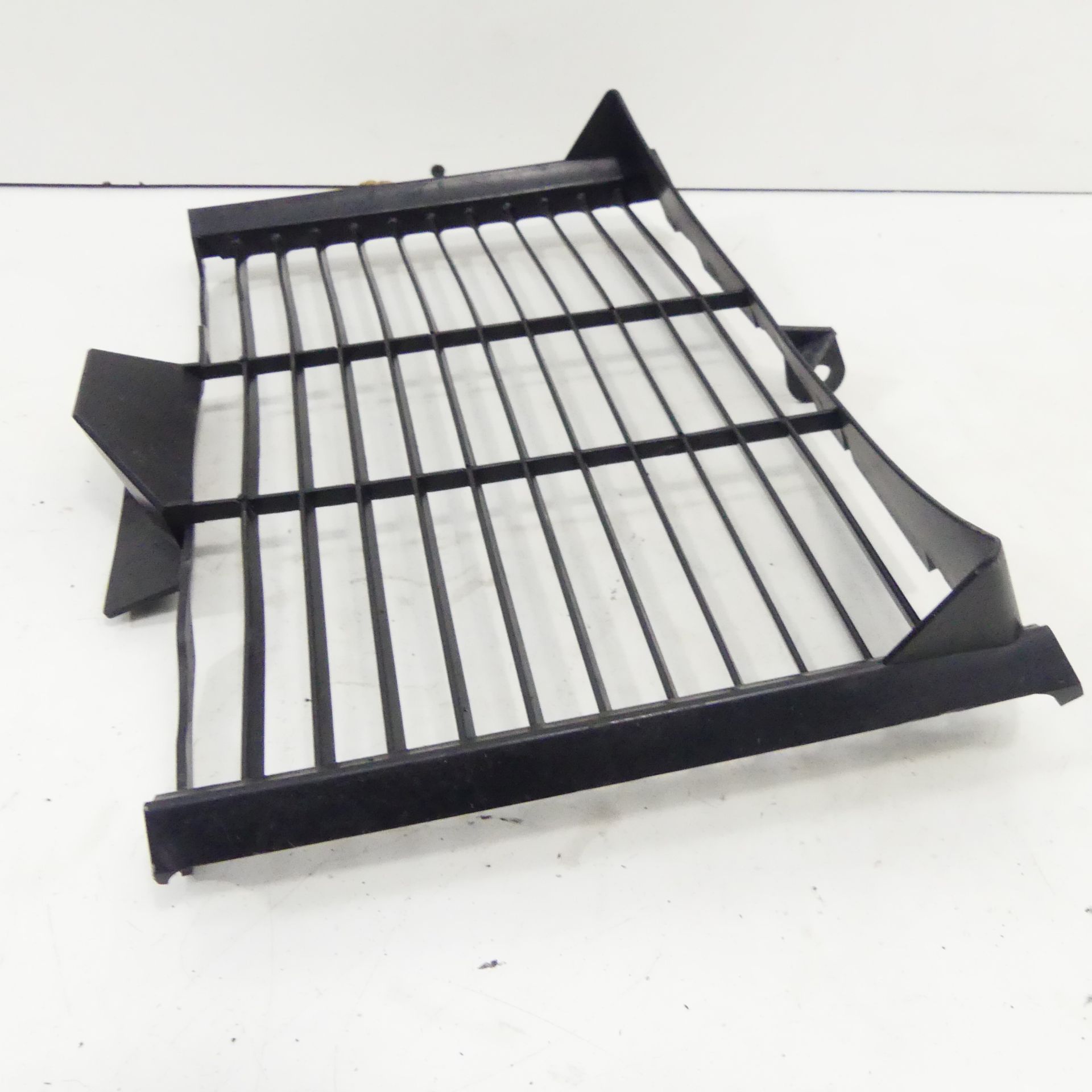 Yamaha FZ6 RJ07 EZ:05 Radiator Cover Radiator Cover Panel Radiator