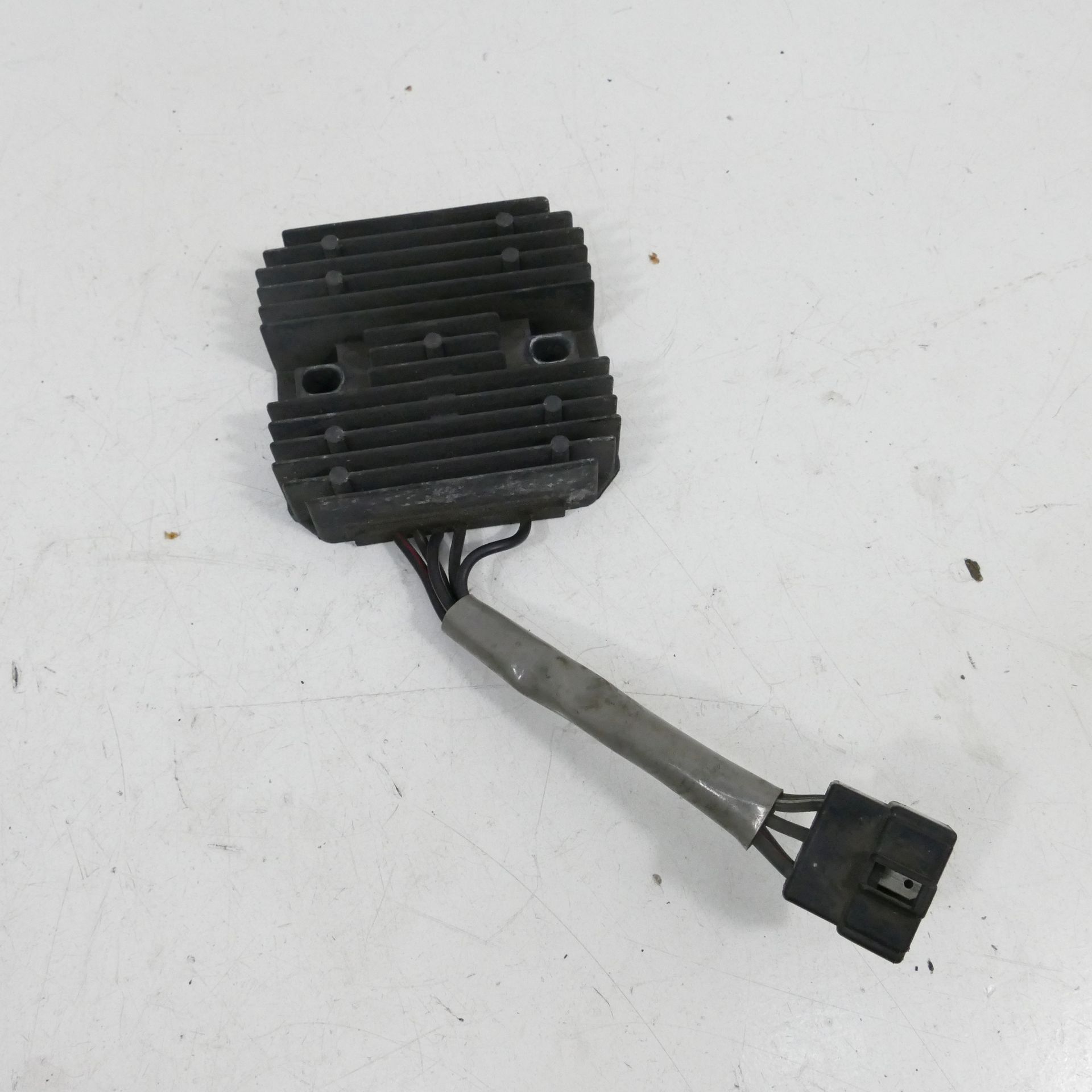 Suzuki Gsx-R 600 Raddrizzatore RS41 33E0 15 7B14 Regolatore 45441