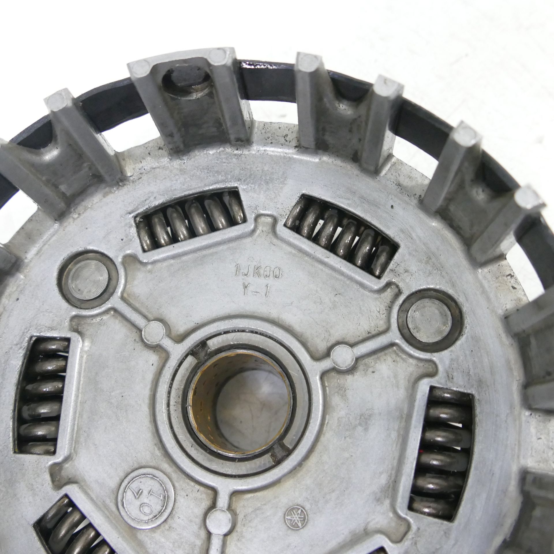 Yamaha SRX 600 Clutch Basket 47294 | eBay UK