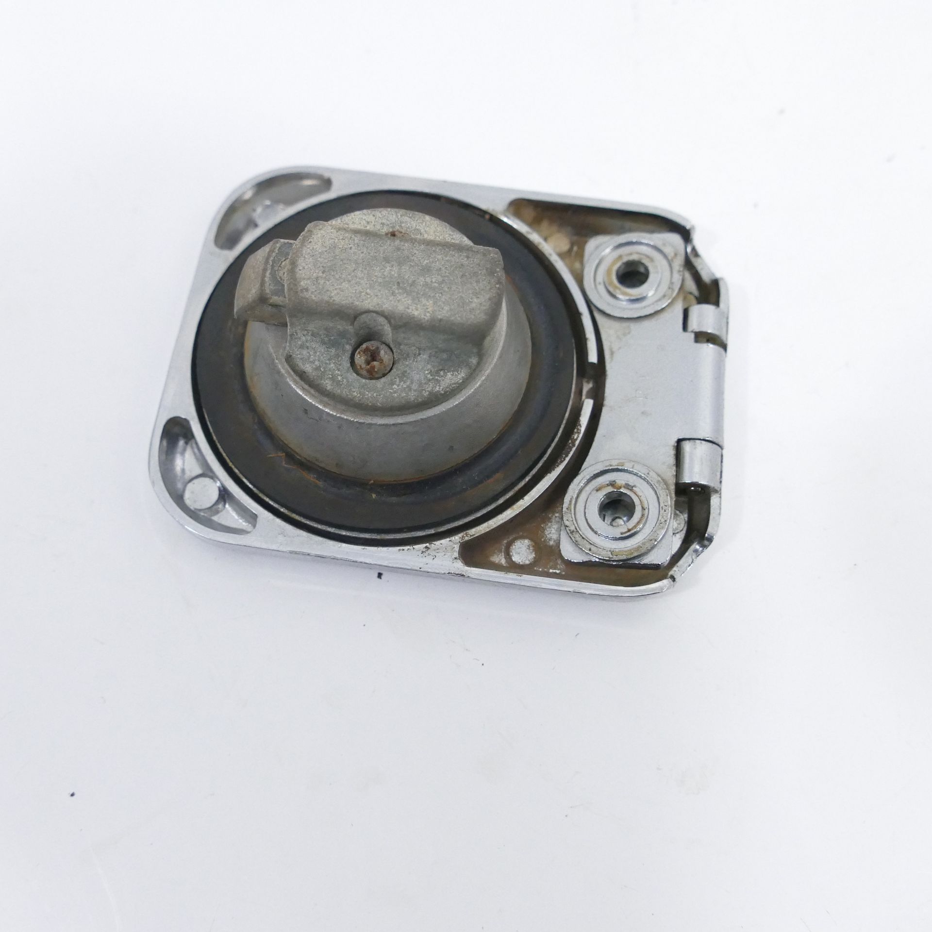 エイジロックミー Kawasaki Z 400 J EZ:82 Fuel Tank Cap Lock Tankschloß 47973