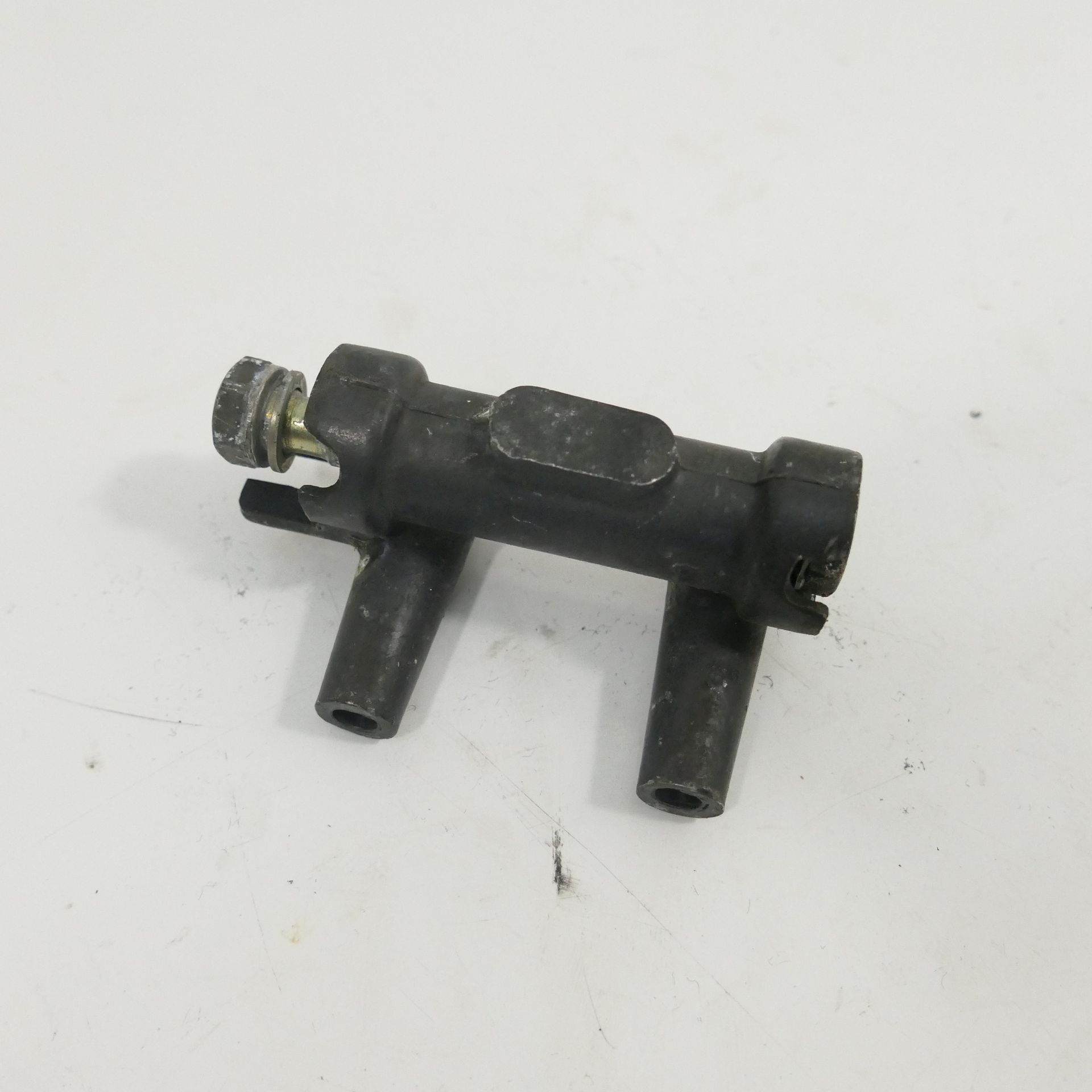 専用⑯ Kawasaki ZX-10 1000 B EZ:90 Brake Distributor Brake Caliper