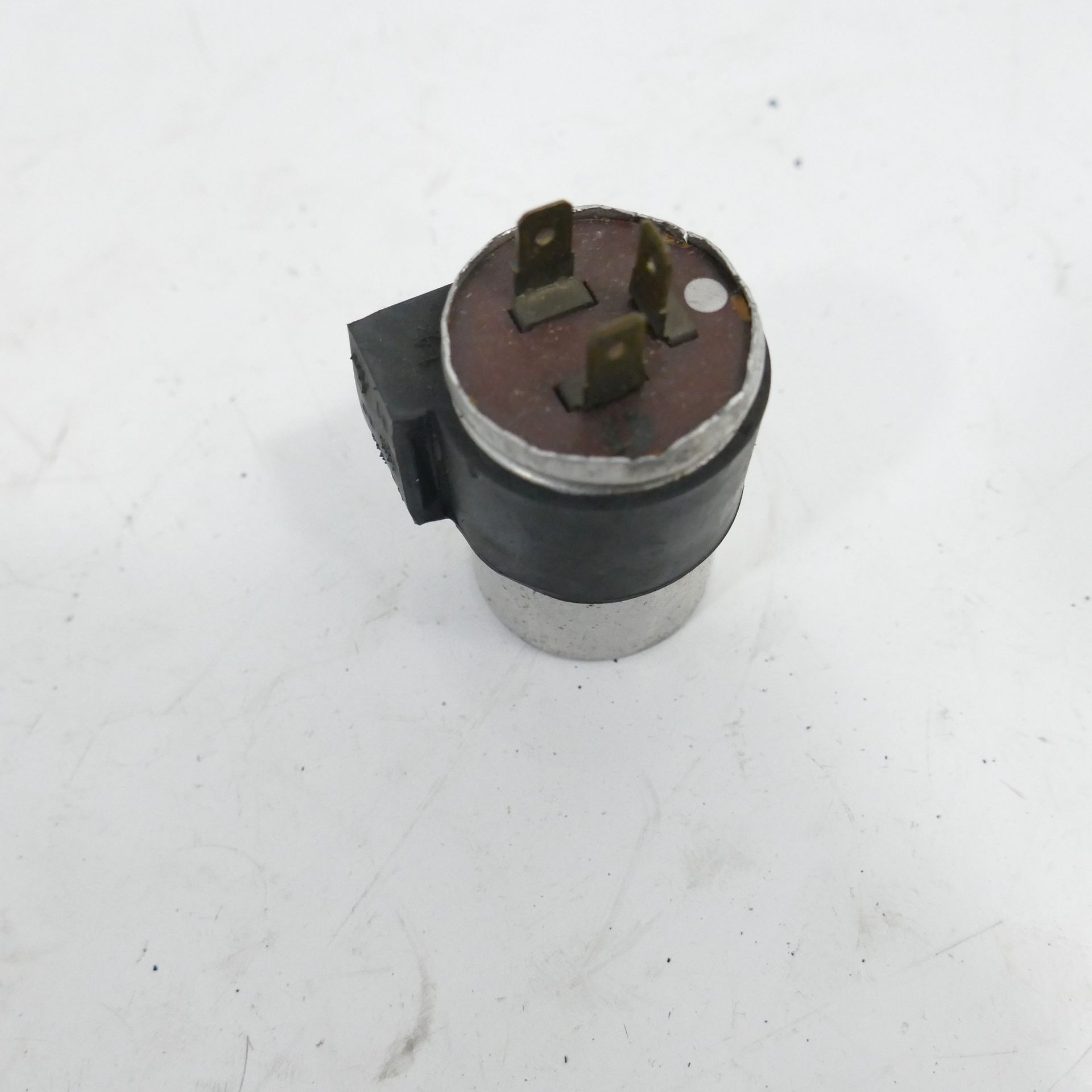 Honda CB 750 C RC06 Indicator Relay Blink Relay 48772 | eBay UK