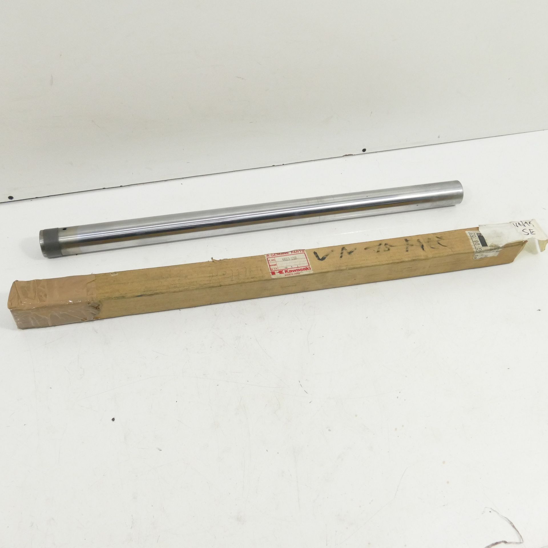 Kawasaki Vn 1500 A Ez:99 Fork Tube 44013-1268 Chrome Tube Fork