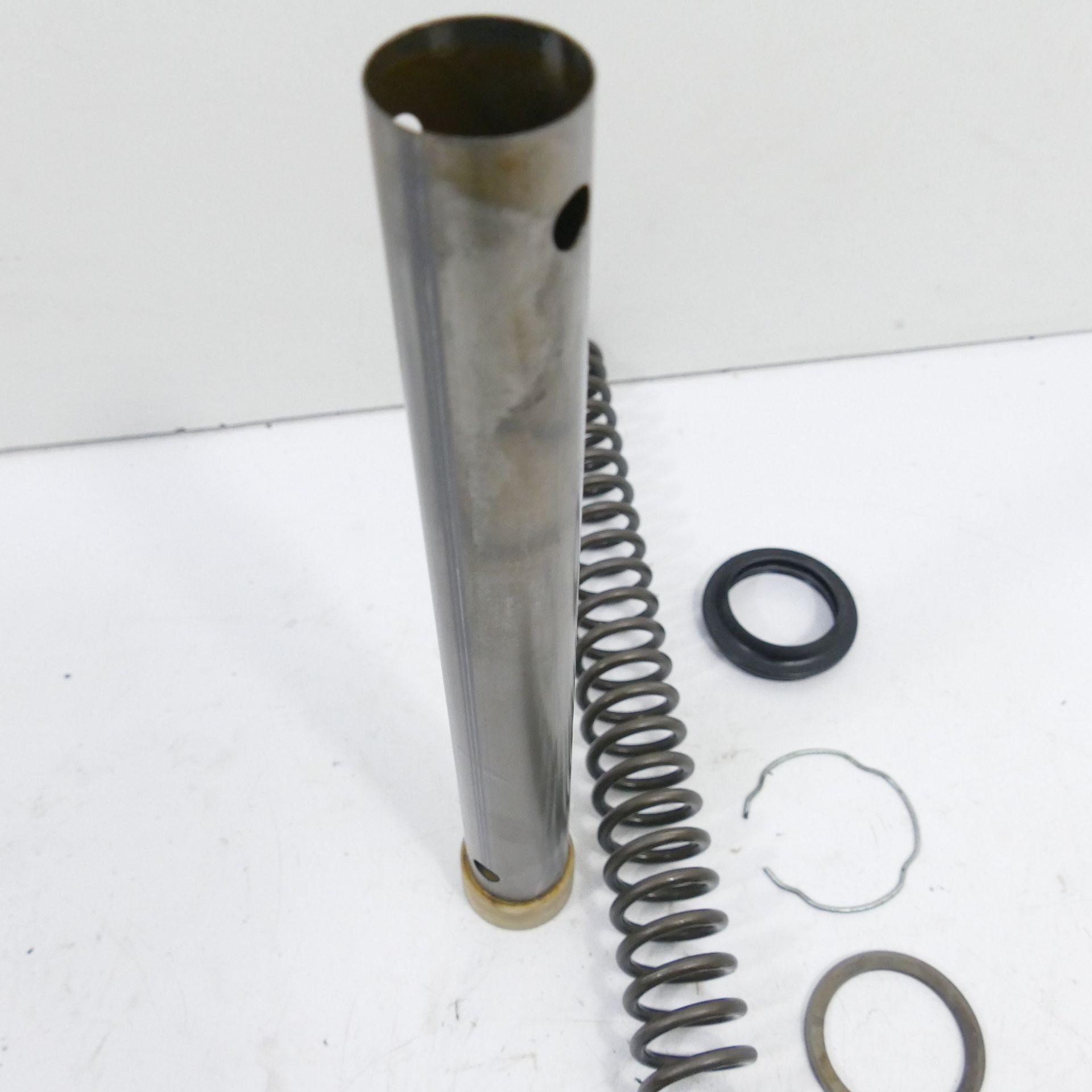 【2024最新】SNSで話題・人気の商品のおすすめアイテム Kawasaki ZX-R 400 Fork Spring Fork Bushing Snap Ring Washer ポップス/ロック(邦楽)