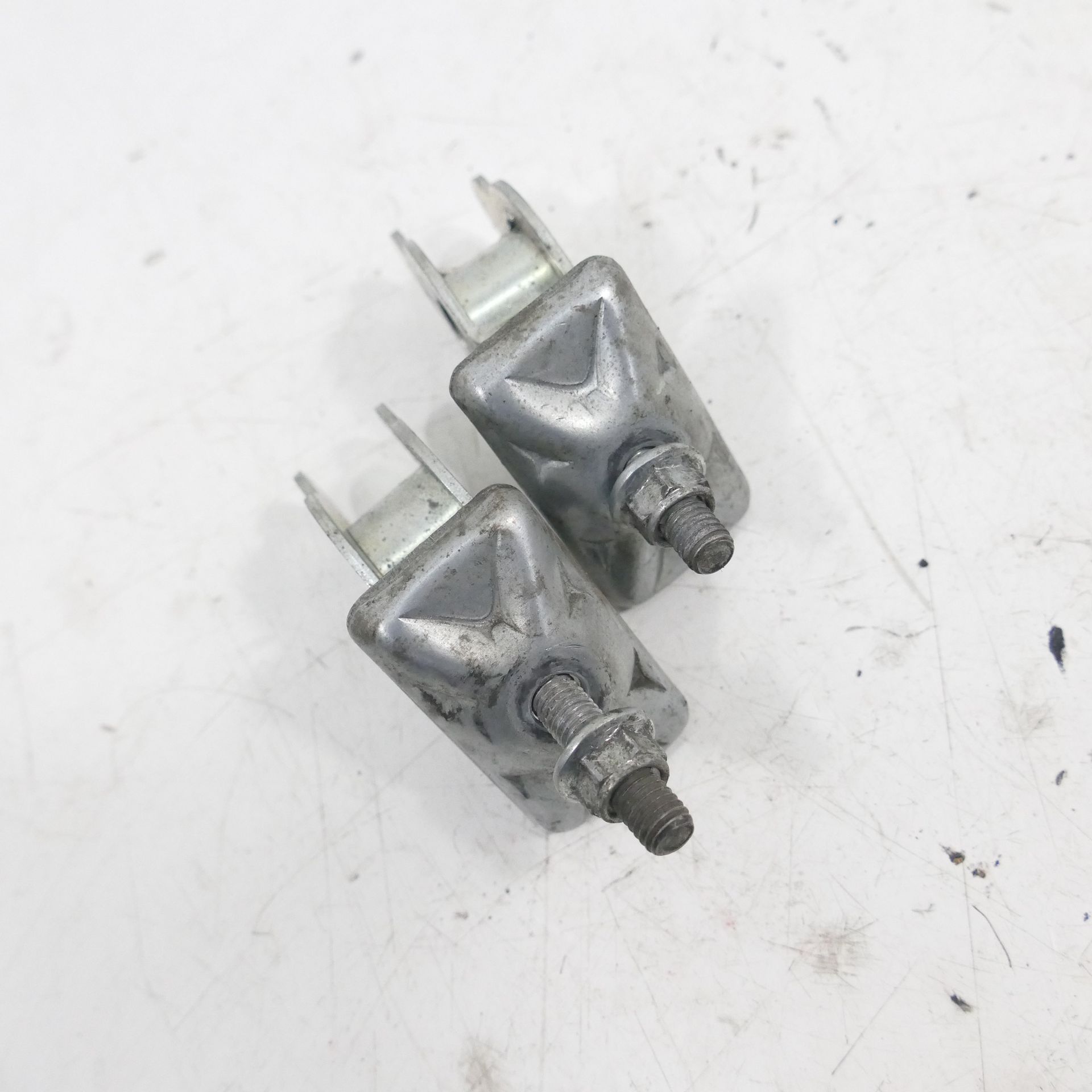 Suzuki GZ 125 EZ:02 Chain Tensioner 50868 | eBay UK