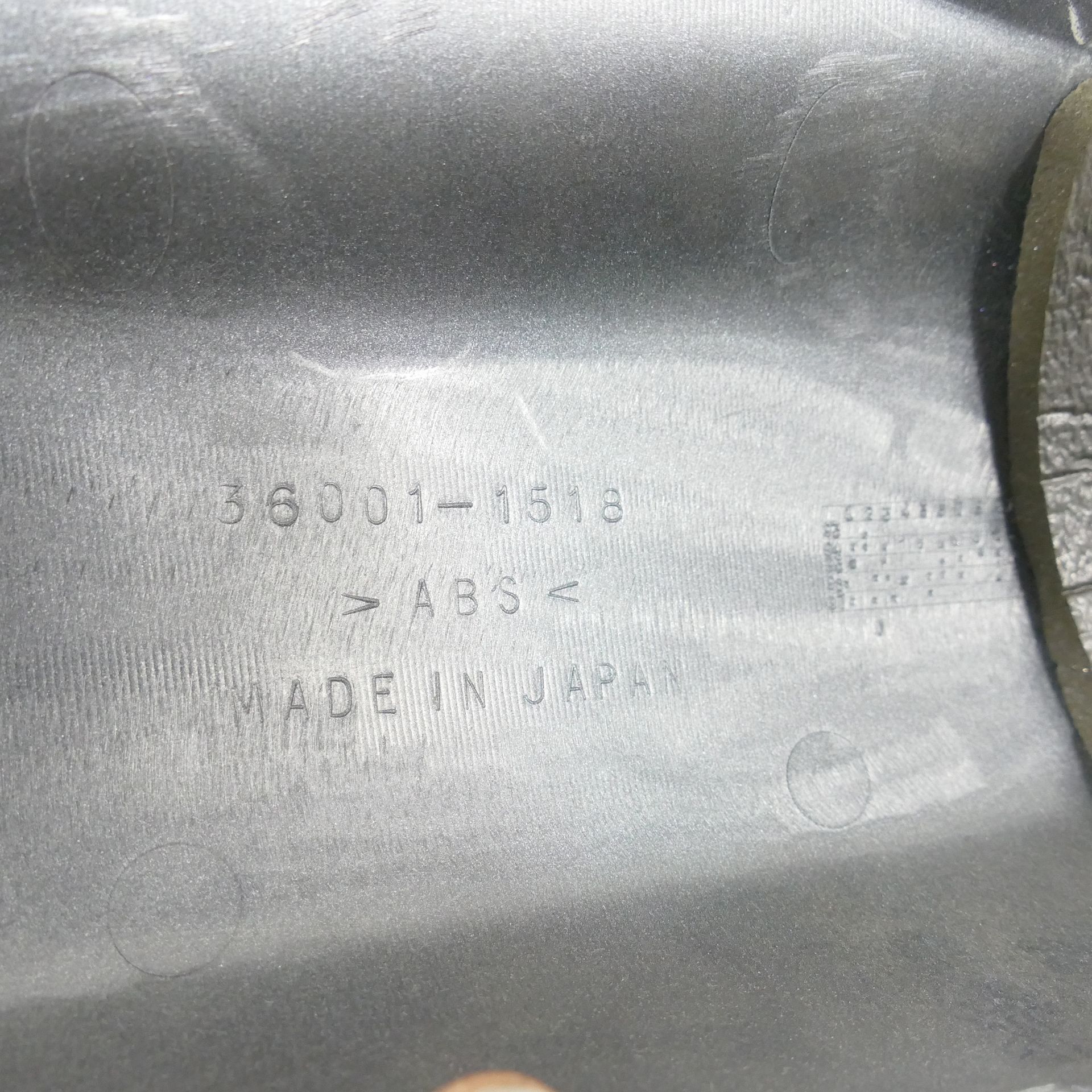 Kawasaki GPZ 500 S E Rear Fairing Left Rear 36001-1518 Fairing