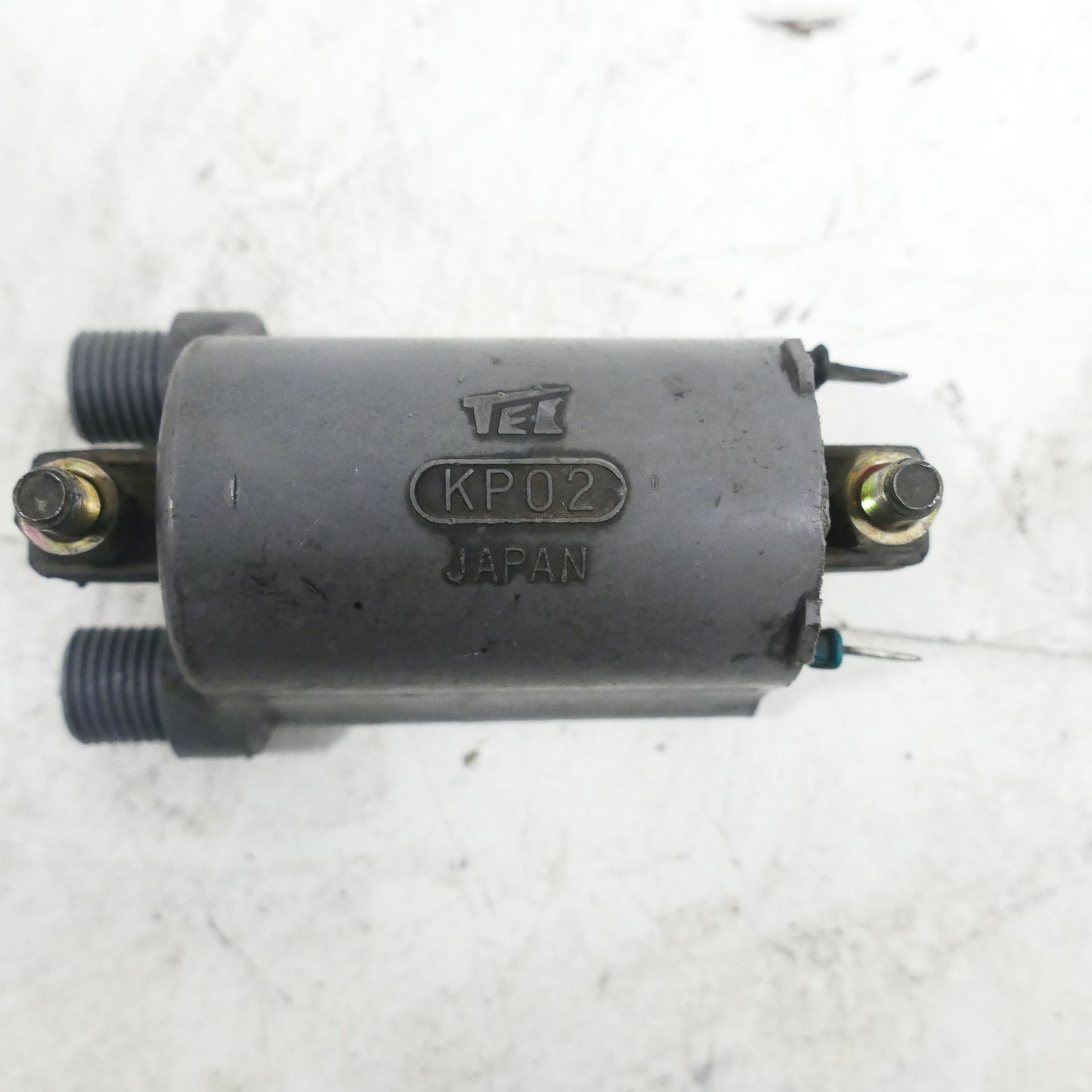 Kawasaki ZR 1100 B Ez: 97 Ignition Coil 52713 | eBay