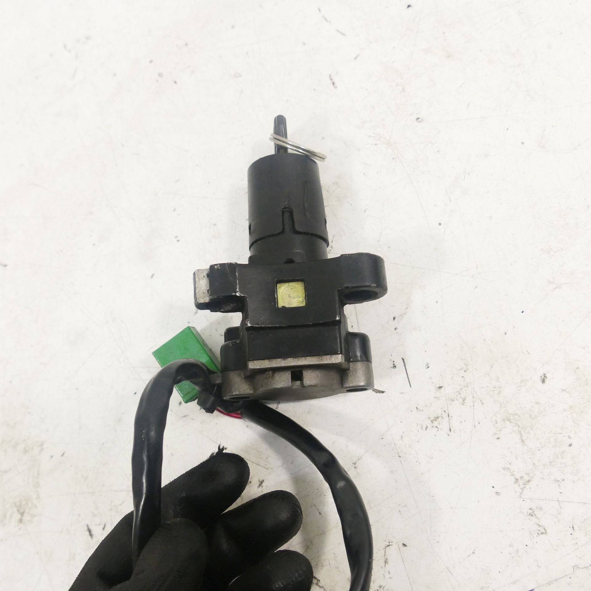 Suzuki GS 500 E Zündschloß Schloß Schlüssel 52821 | eBay