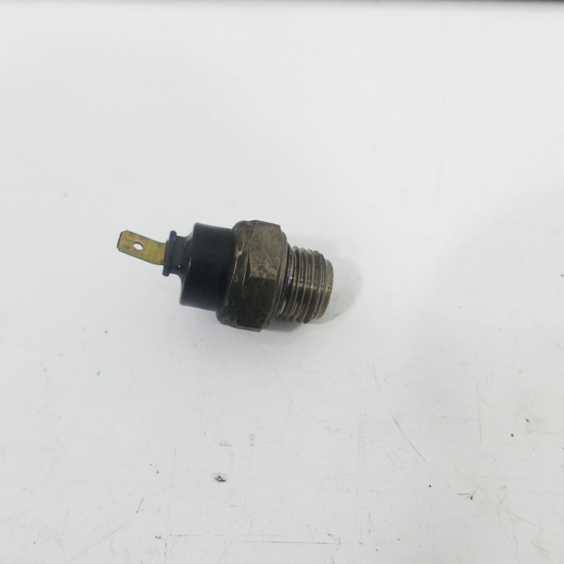 f…  Honda CBR 600 F PC25 Ez : 94 Thermostat Temperature Sensor 52862