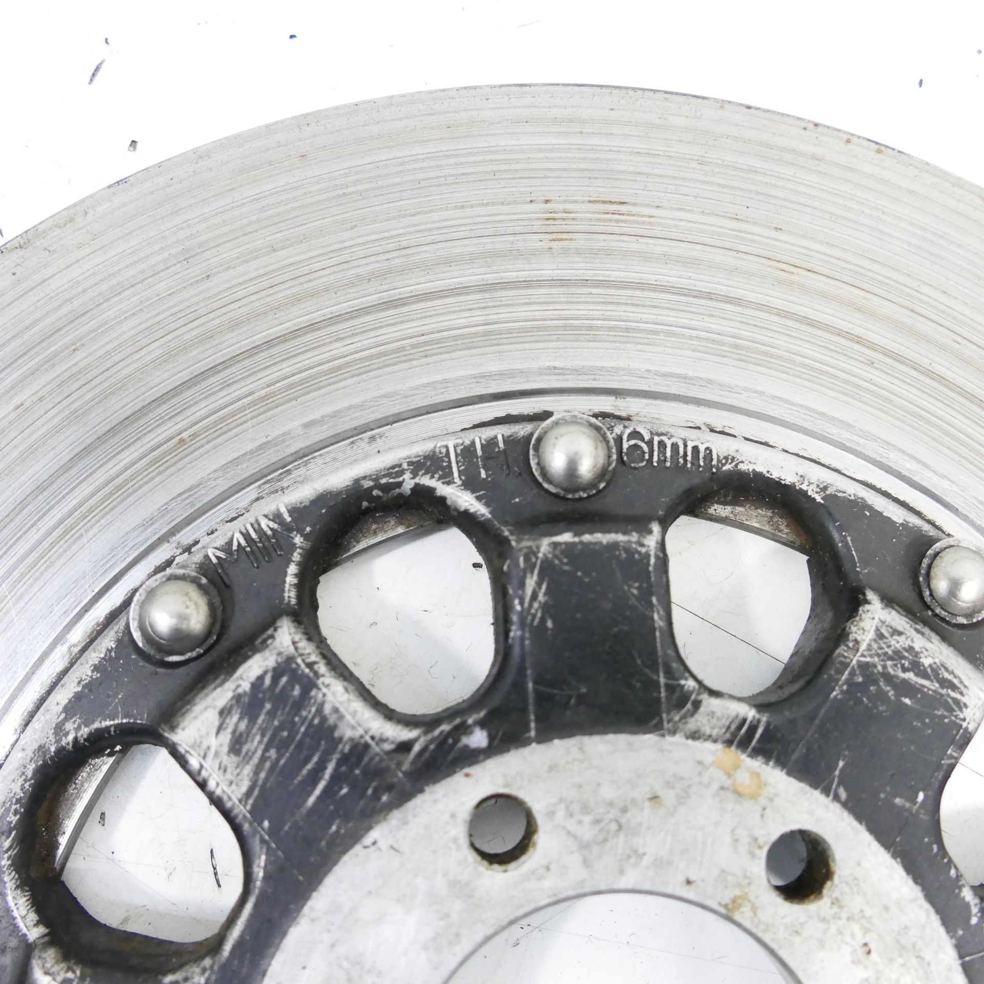 Suzuki GT 750 - Front Brake Disc 6.67mm Front Wheel Brake 53768