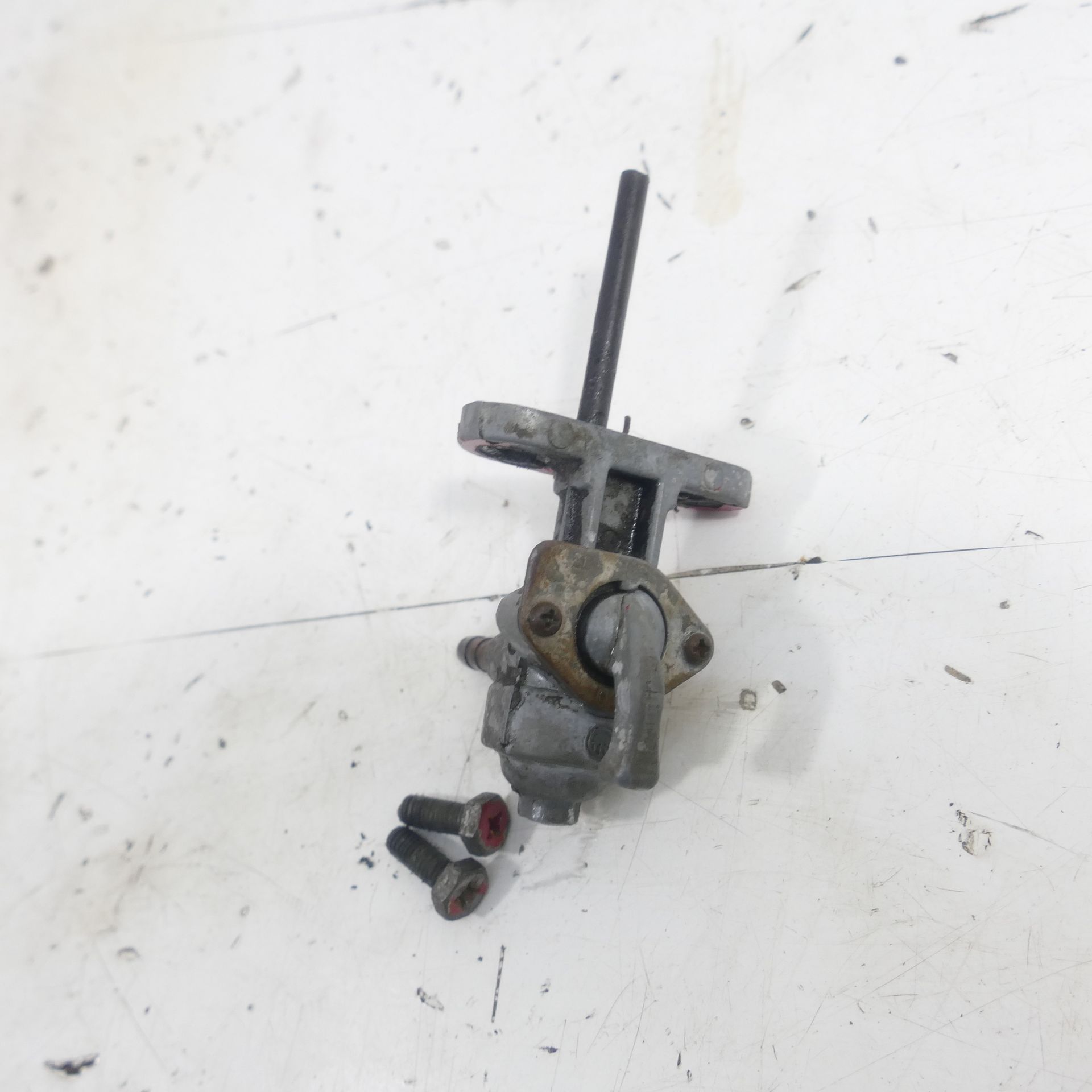 Suzuki GT 185 - EZ:78 Fuel Tap Tank Cap 56697 | eBay UK