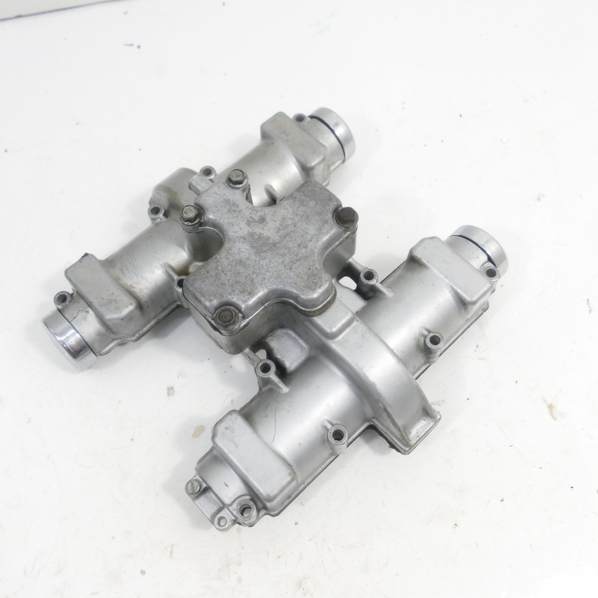 Suzuki GSX 400 E Valve Cover Engine Cover Cylinder Head 57416