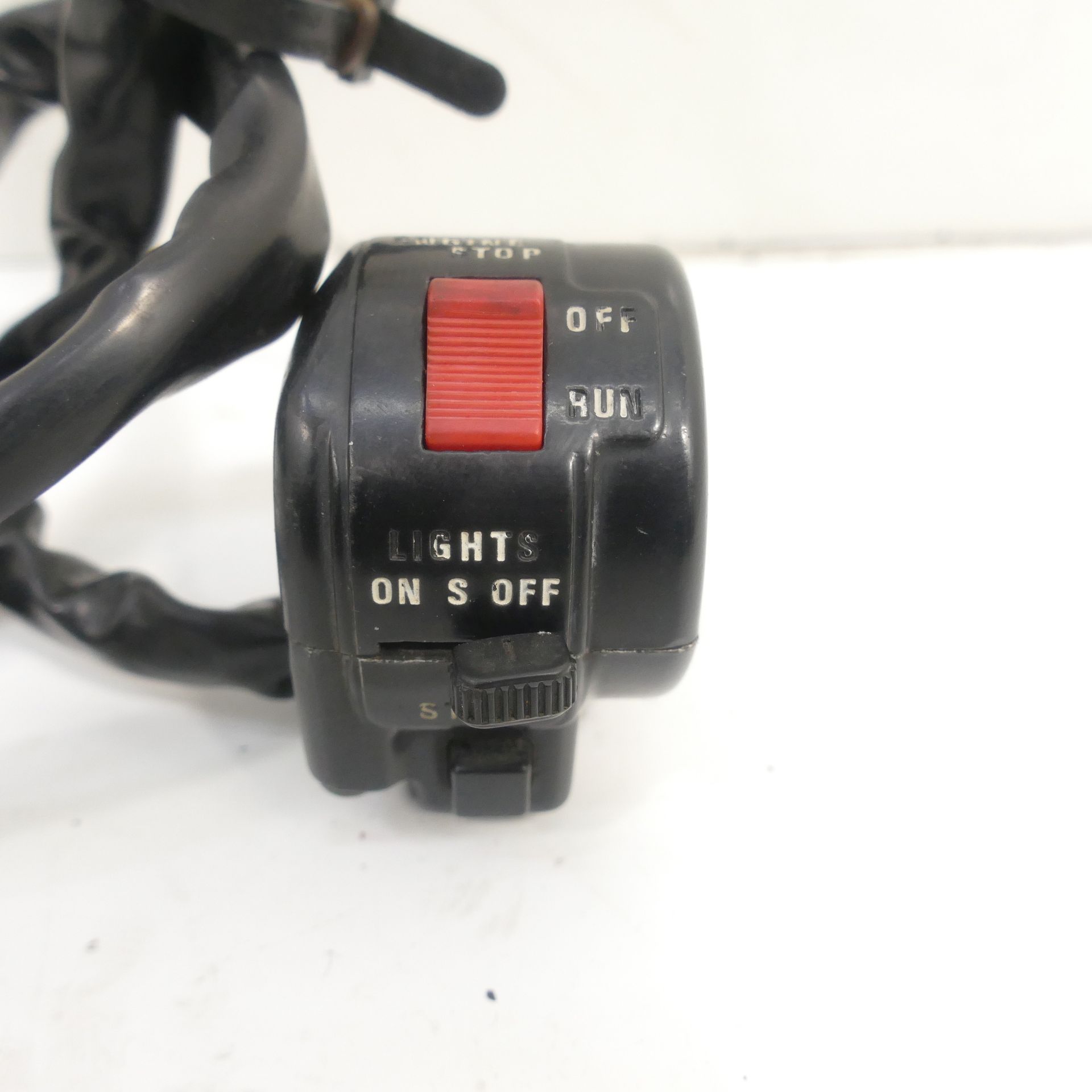 ୨୧ Suzuki GSX 250 Lenkerschalter rechts Starter Kiltschalter 58649 | eBay