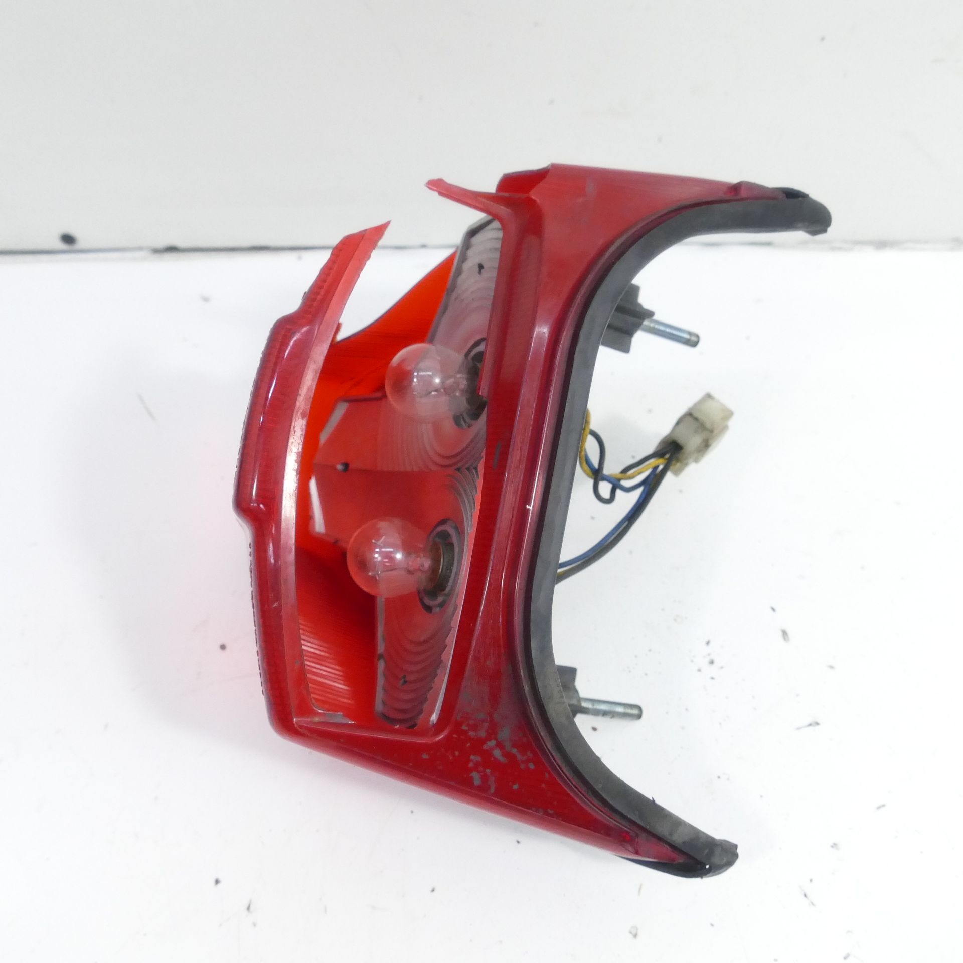 グロス Yamaha RD 350 3L0 Taillight Reflector 58712 | eBay