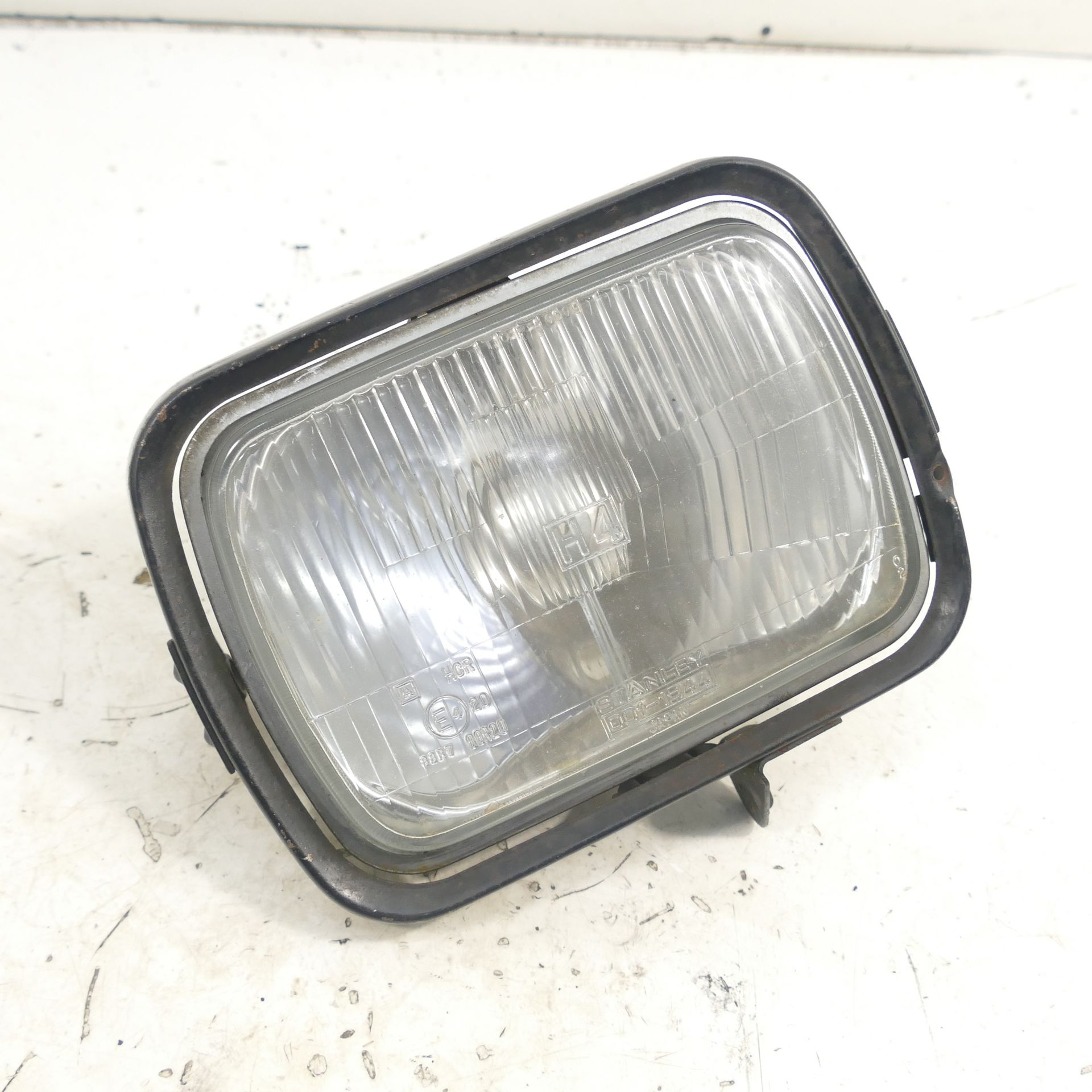 Kawasaki GPZ 750/1100 UT Scheinwerfer Hauptscheinwerfer Lampe
