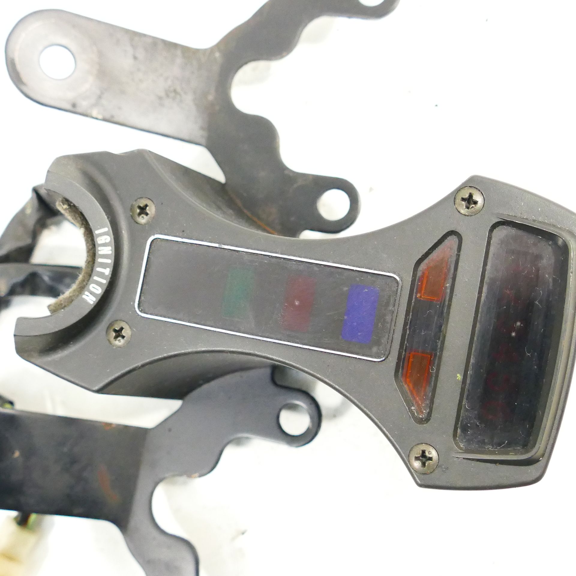 Suzuki GS 550 Cabina Soporte Consola 63966 | eBay