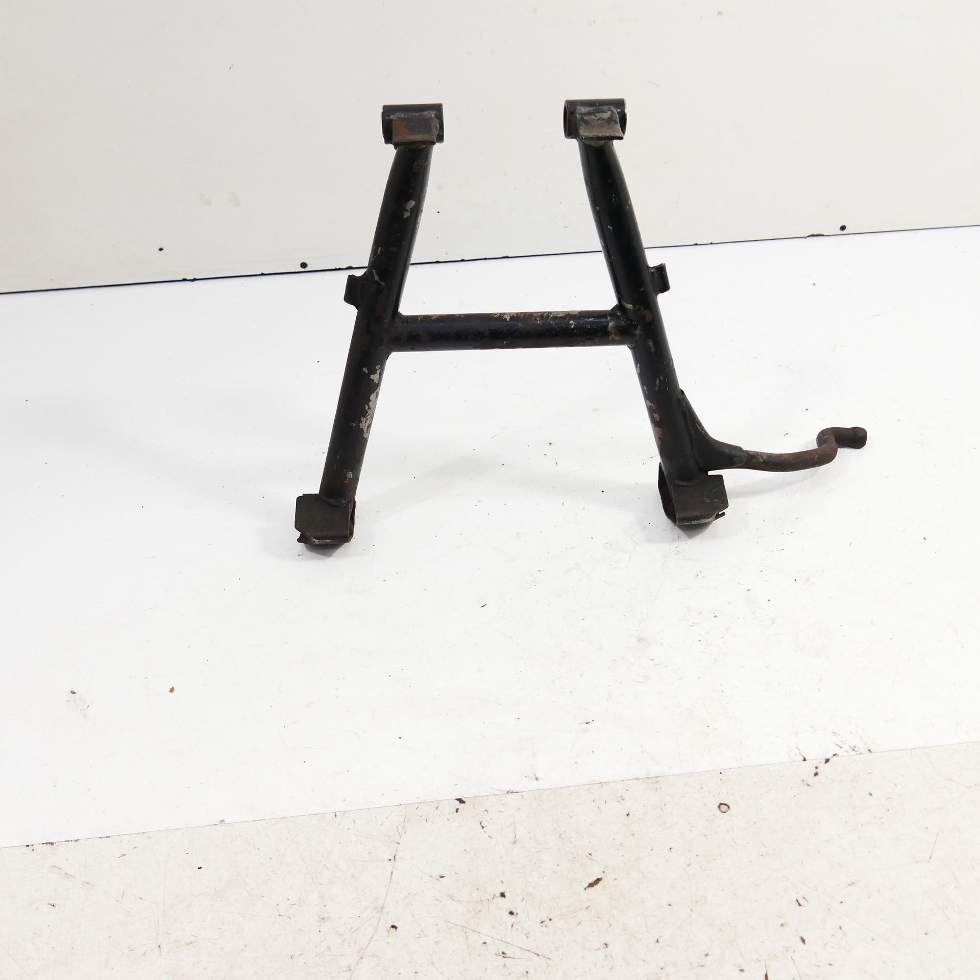 Suzuki GS 550 Main Stand Spring Stand 63976 | eBay UK