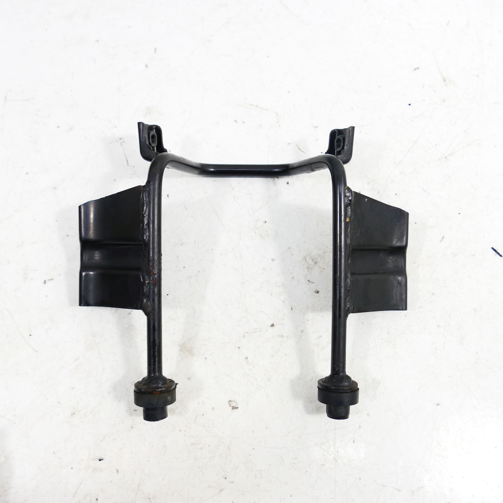 Hyosung GT 650 S/R Headlight Bracket Lamp Holder 64841 | eBay