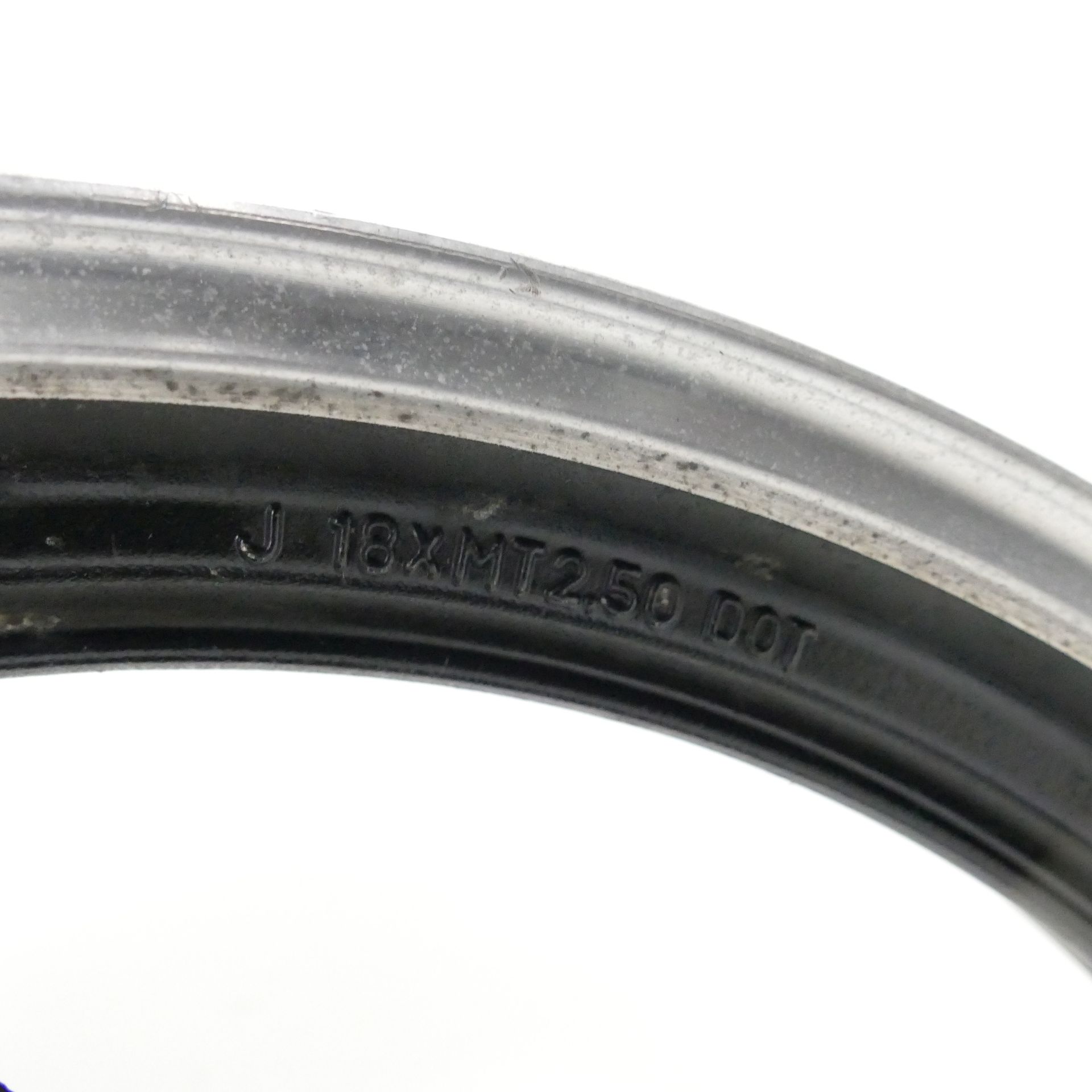 Yamaha RD 350 31K Rueda Trasera 18x2,15 Pulgadas Llanta De