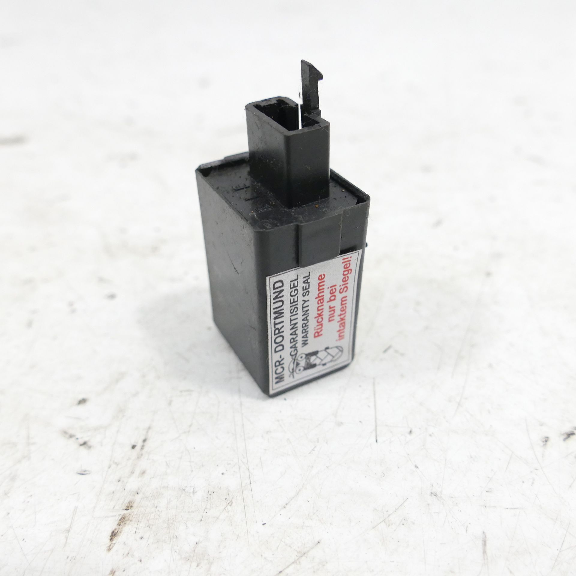Kawasaki ZZ-R 600 D Omron G8A-201-05 Relay 67711 | eBay UK