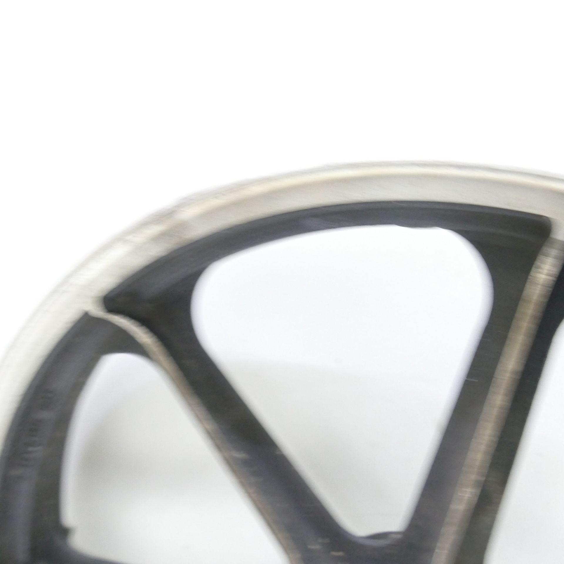 Kawasaki Z 1000 Z1R Front Wheel Rim 18x2, 15 Inch Rim 67821 | eBay