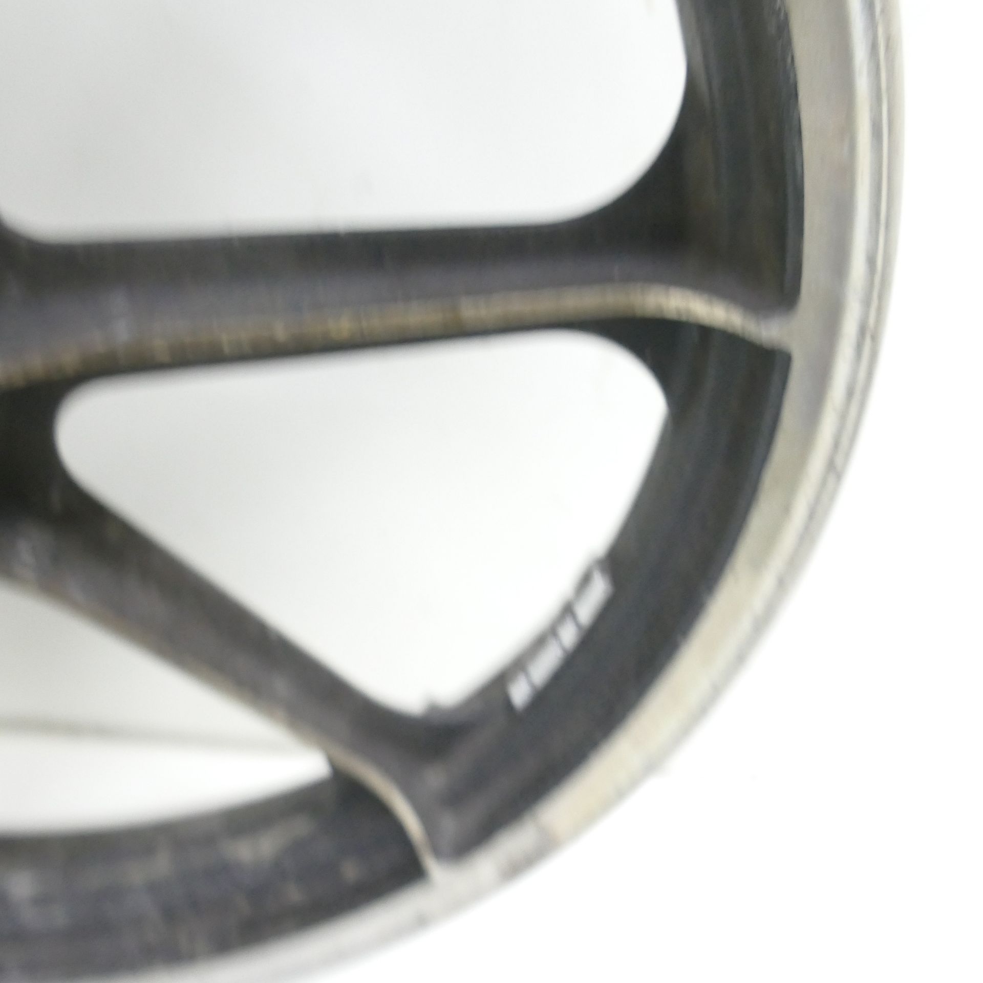 Kawasaki Z 1000 Z1R Front Wheel Rim 18x2, 15 Inch Rim 67821 | eBay