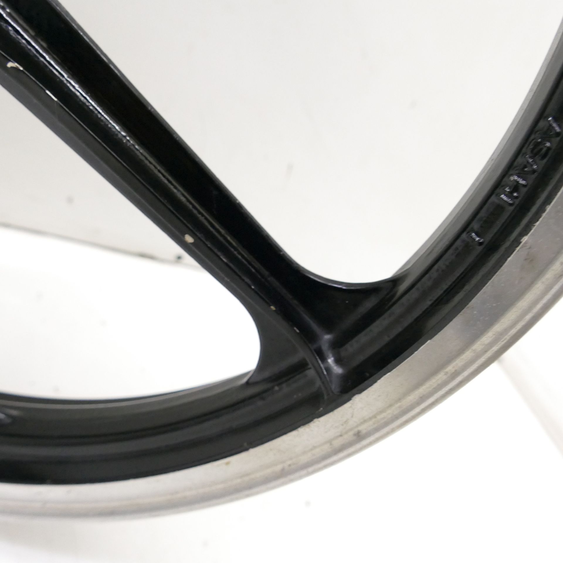 Kawasaki Z 1000 MK2 Front Wheel Rim 1.85x19 Inch Rim Front Wheel