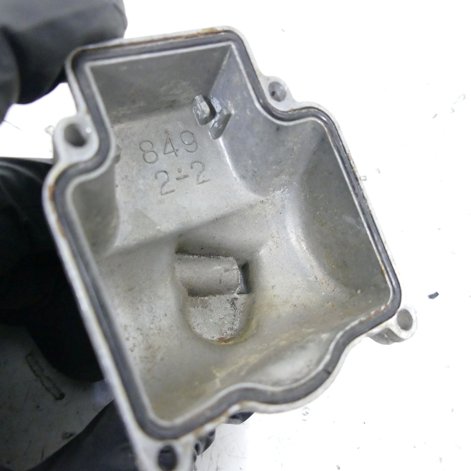 Kawasaki ZX-9R 900 D Carburetor 1x Float Chamber Lid 68949 | eBay UK