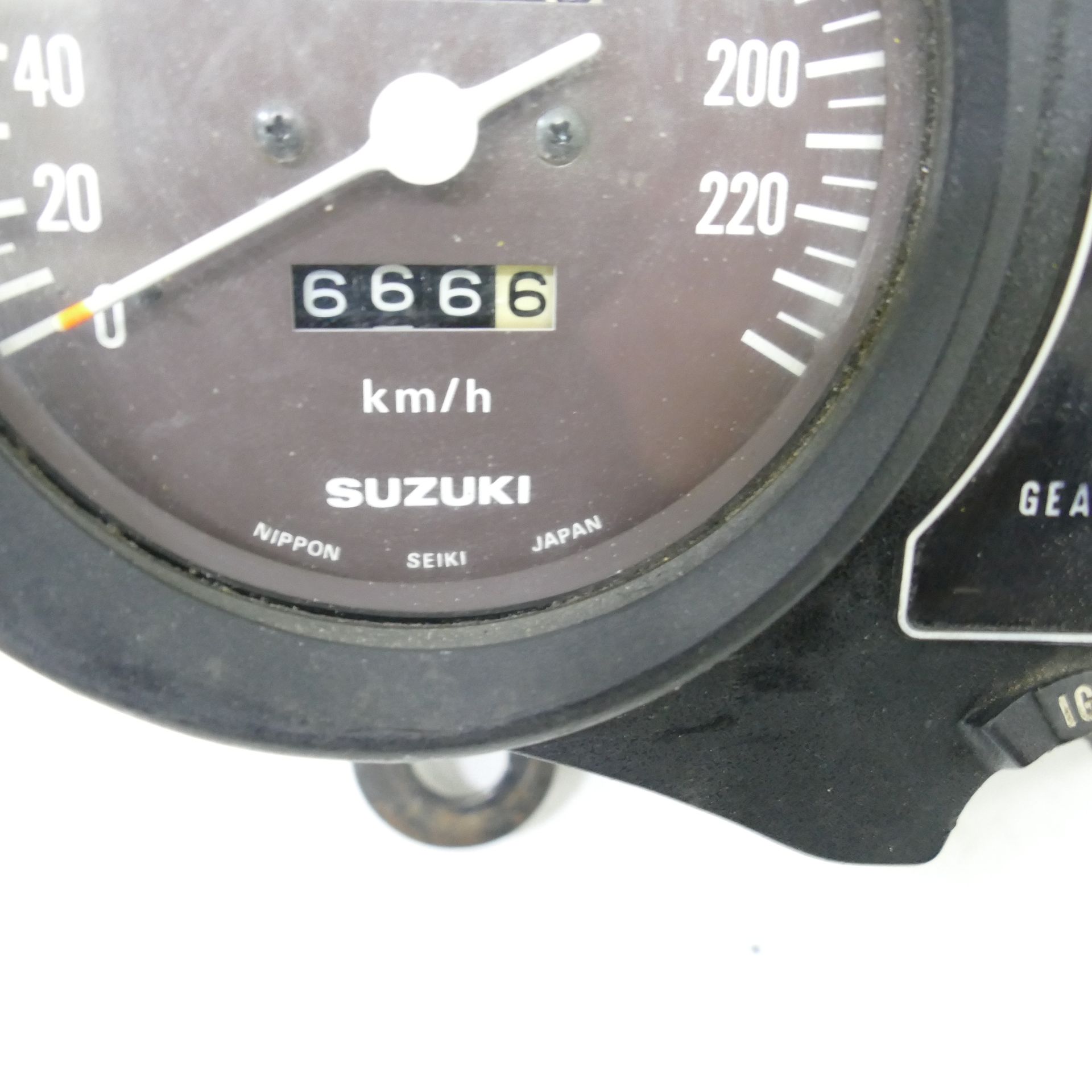 Suzuki GS 550 EZ:82 Cockpit Speedometer Tachometer Instruments