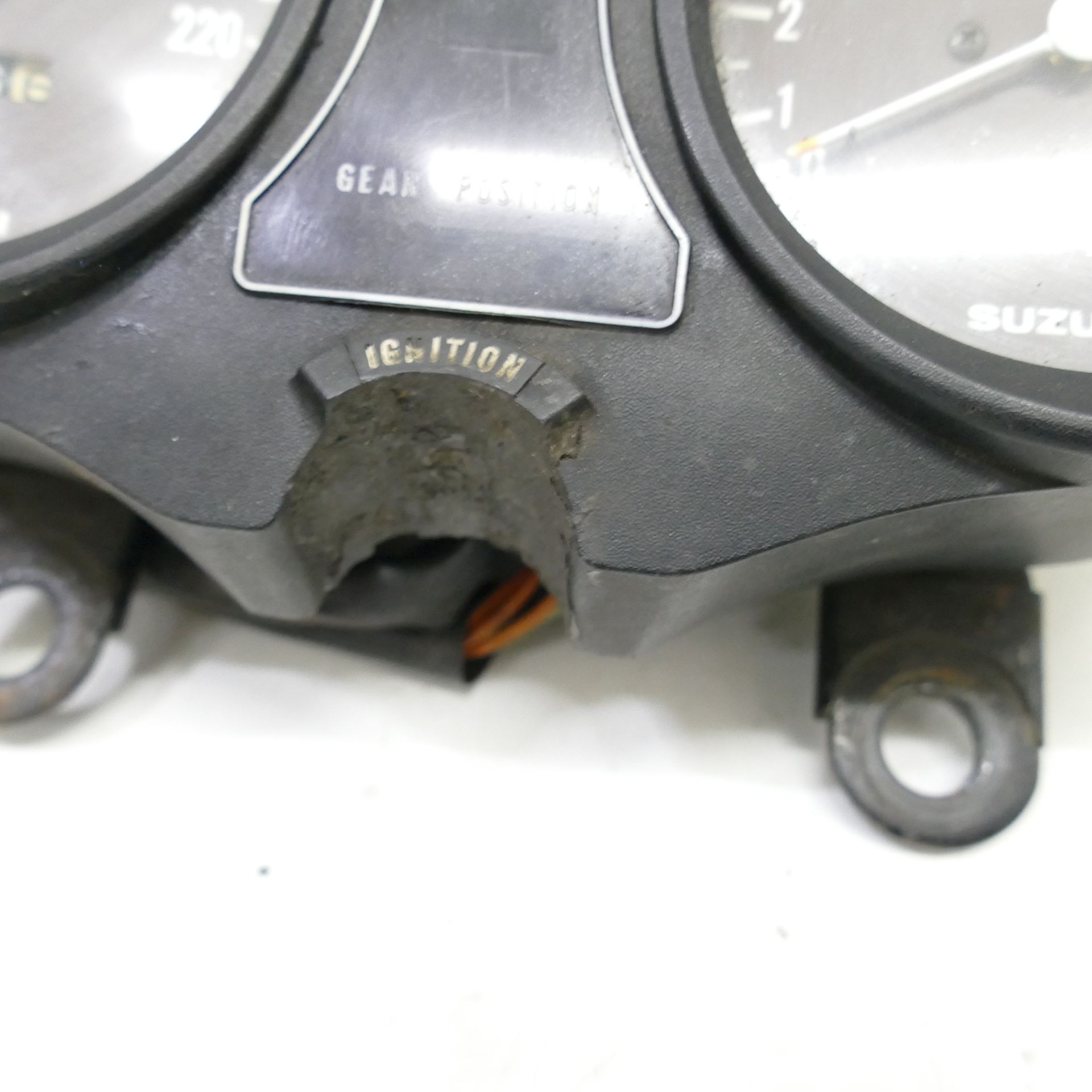 Suzuki GS 550 EZ:82 Cockpit Speedometer Tachometer Instruments