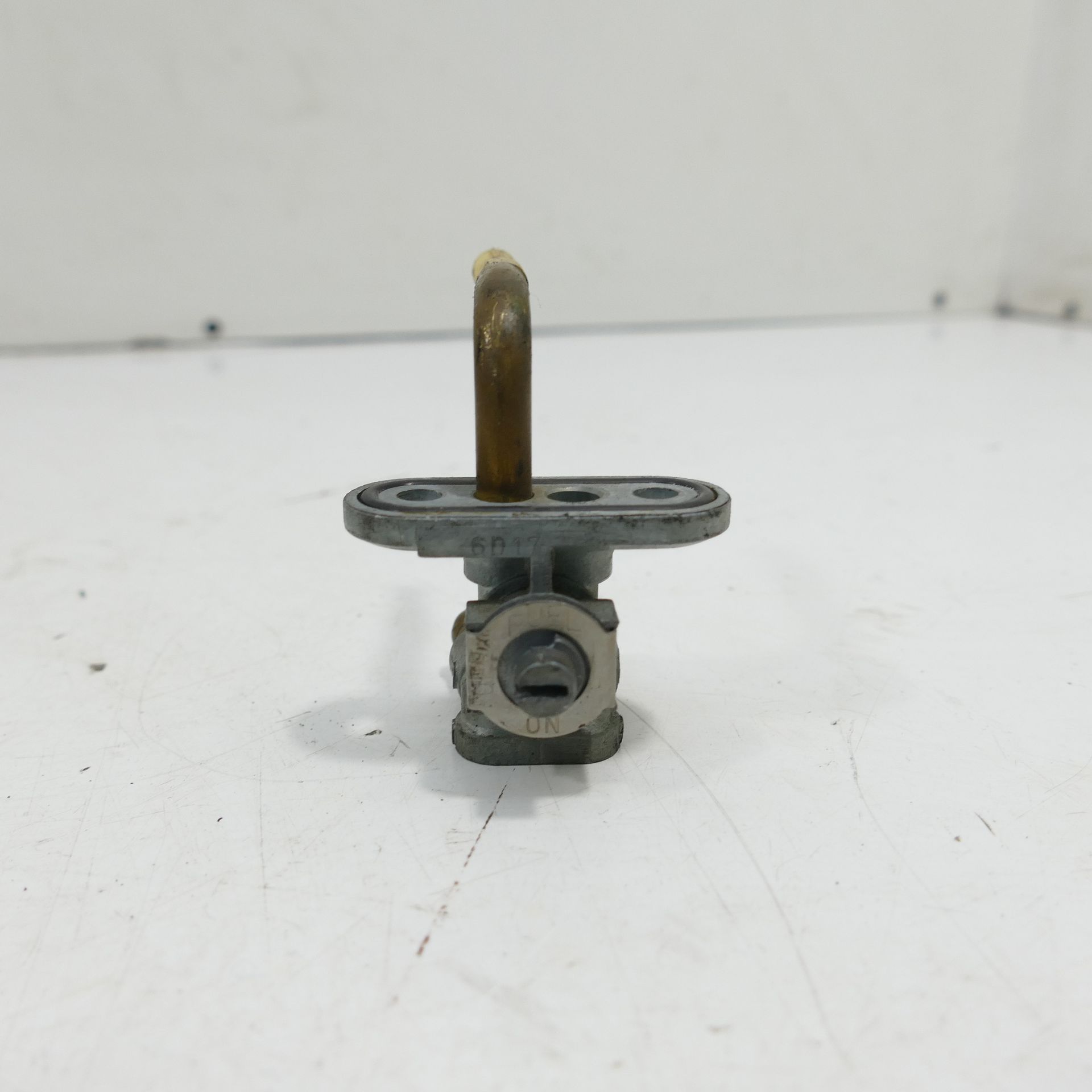 Suzuki VS 1400 Intruder Fuel Tap Tank Connection 69448 | eBay UK