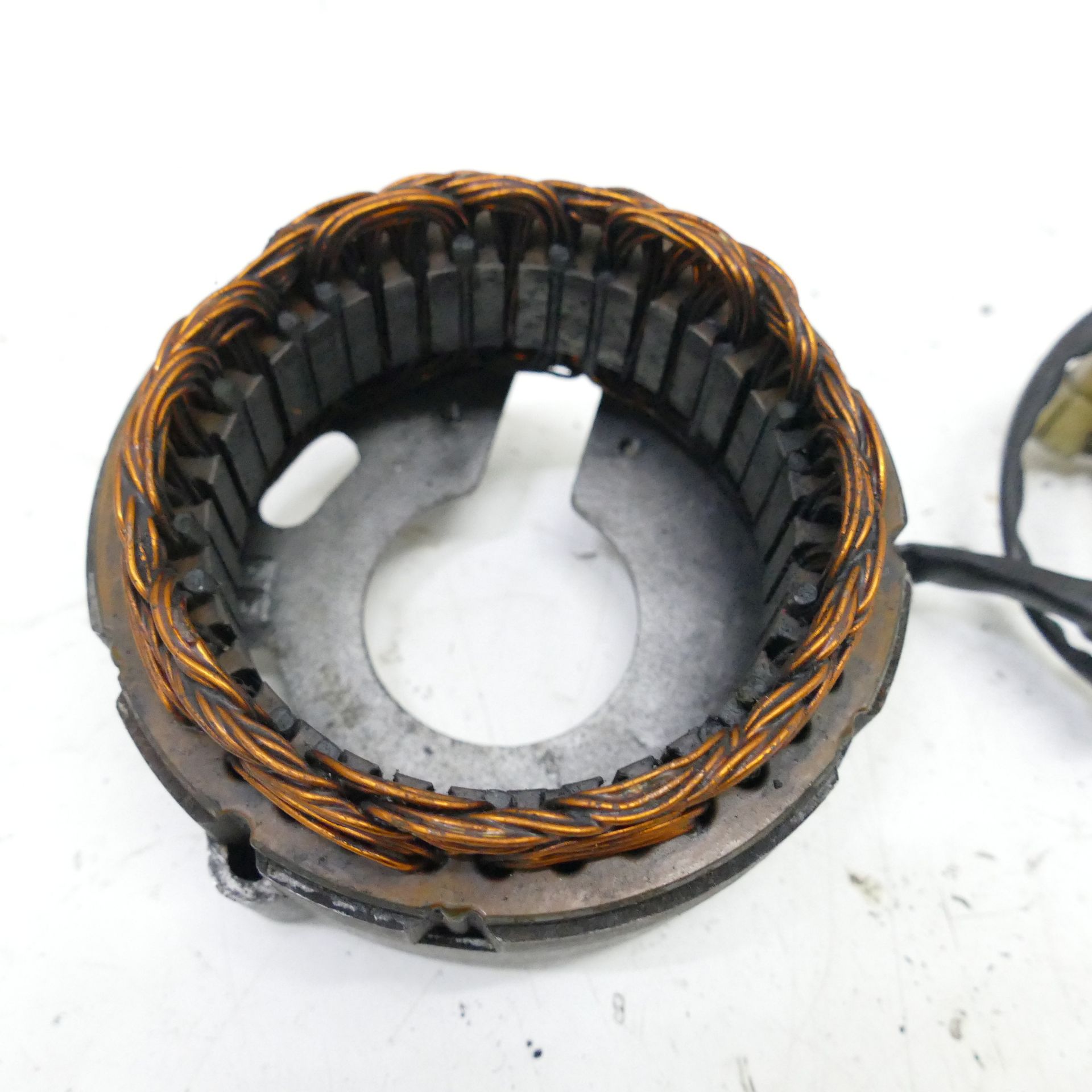 Suzuki GT 750 Alternator 31400-31010 Stator Lima Winding 69633