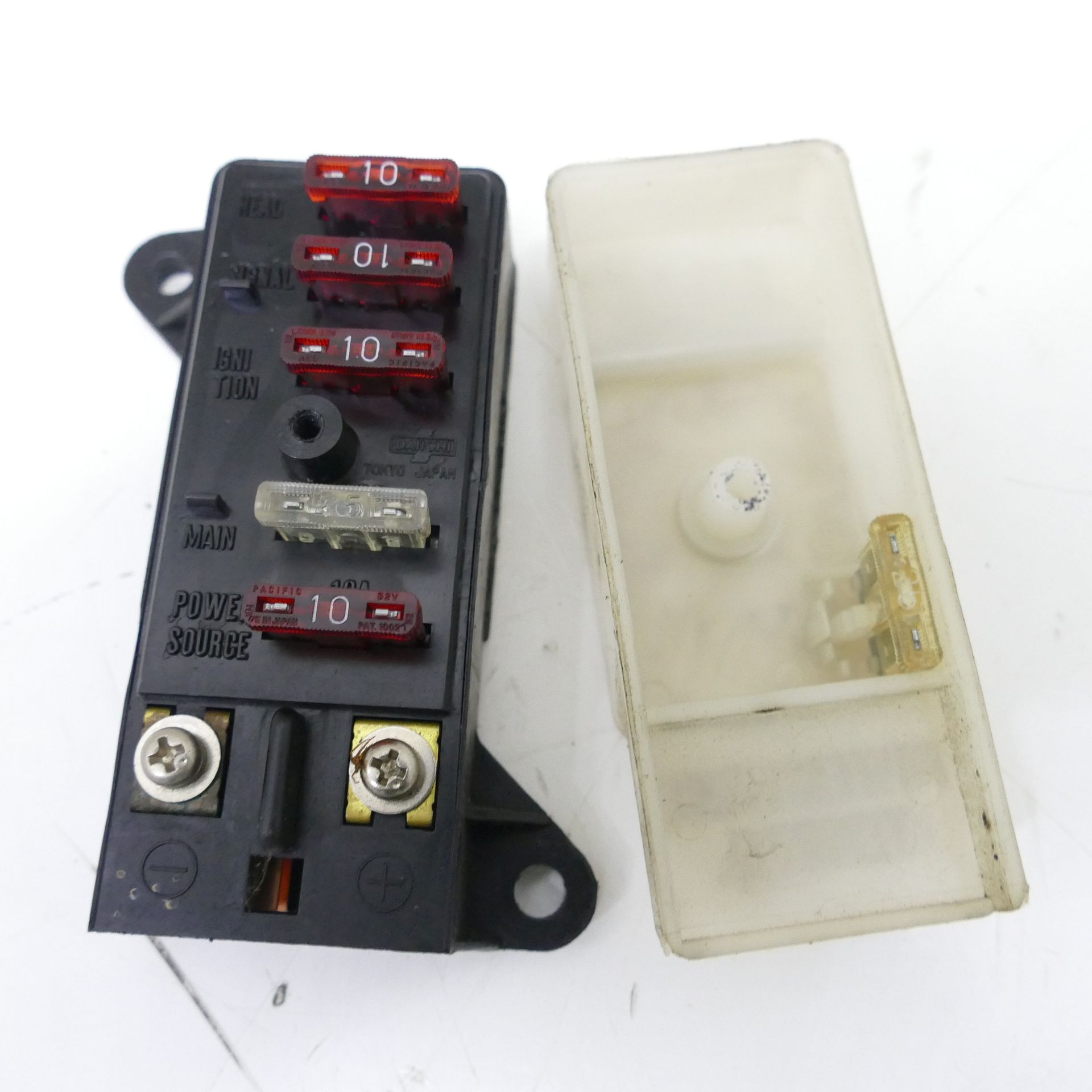 Suzuki GSX 750 F Ez :0 6 Fuse Box Electric Fuse 69668 | eBay Australia