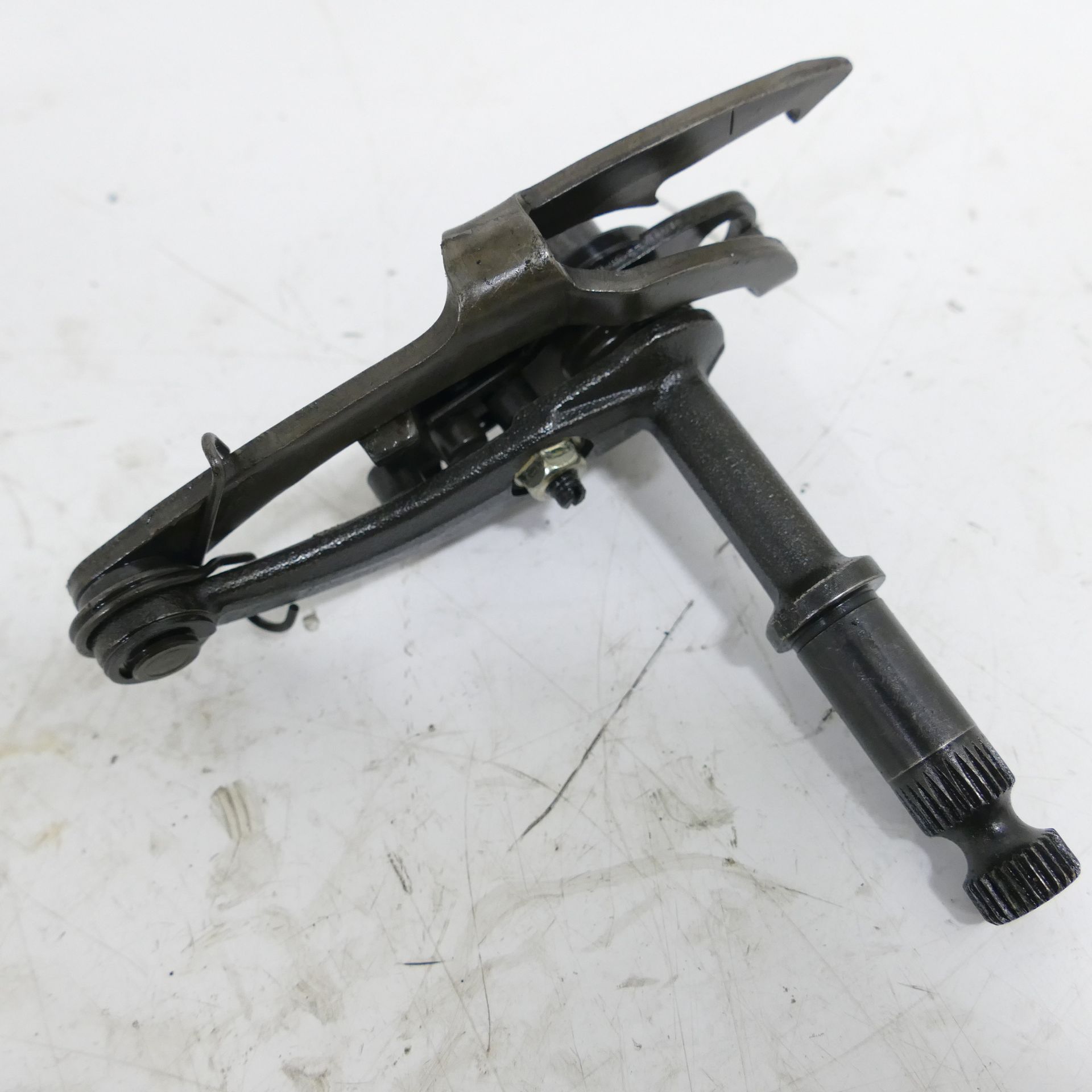 Ducati Monster 600 EZ:01 Shift Shaft Output Gearbox 69943 | eBay UK