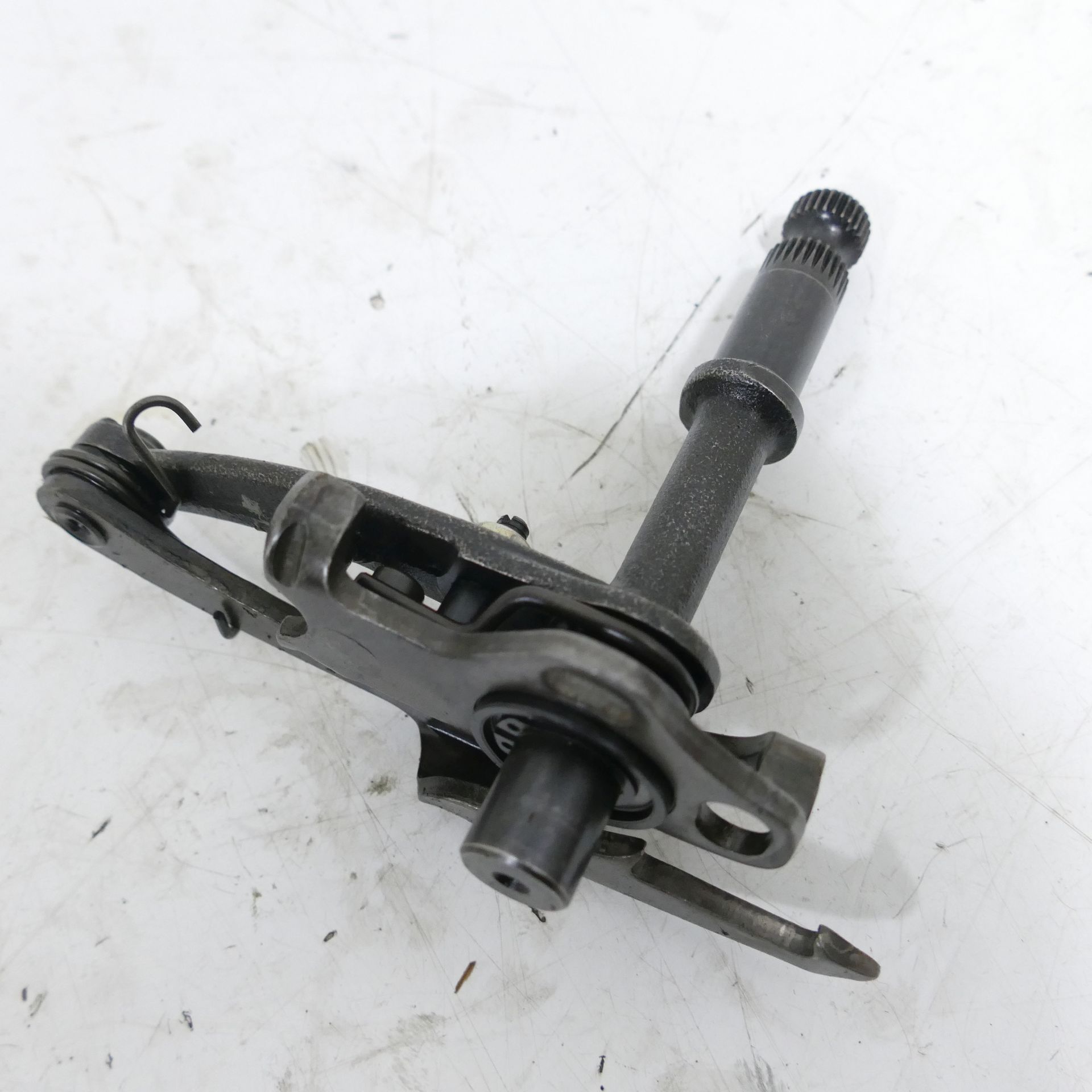 Ducati Monster 600 EZ:01 Shift Shaft Output Gearbox 69943