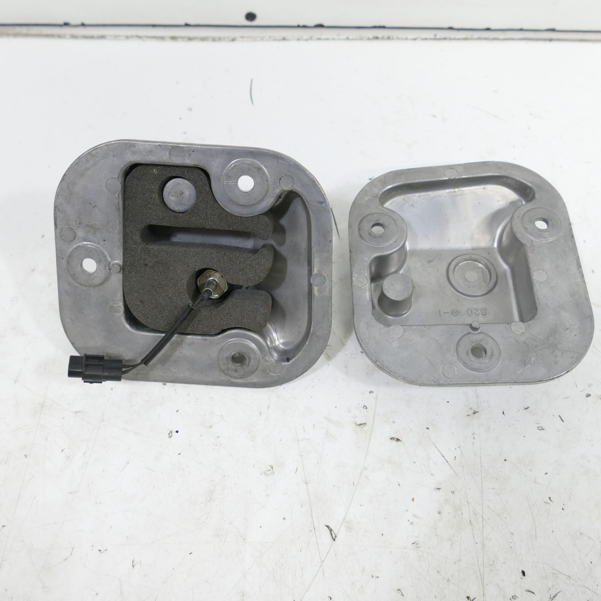 baady Kawasaki zx-12r Ez :0 6 Frame Cover RAM Air 70095 | eBay UK