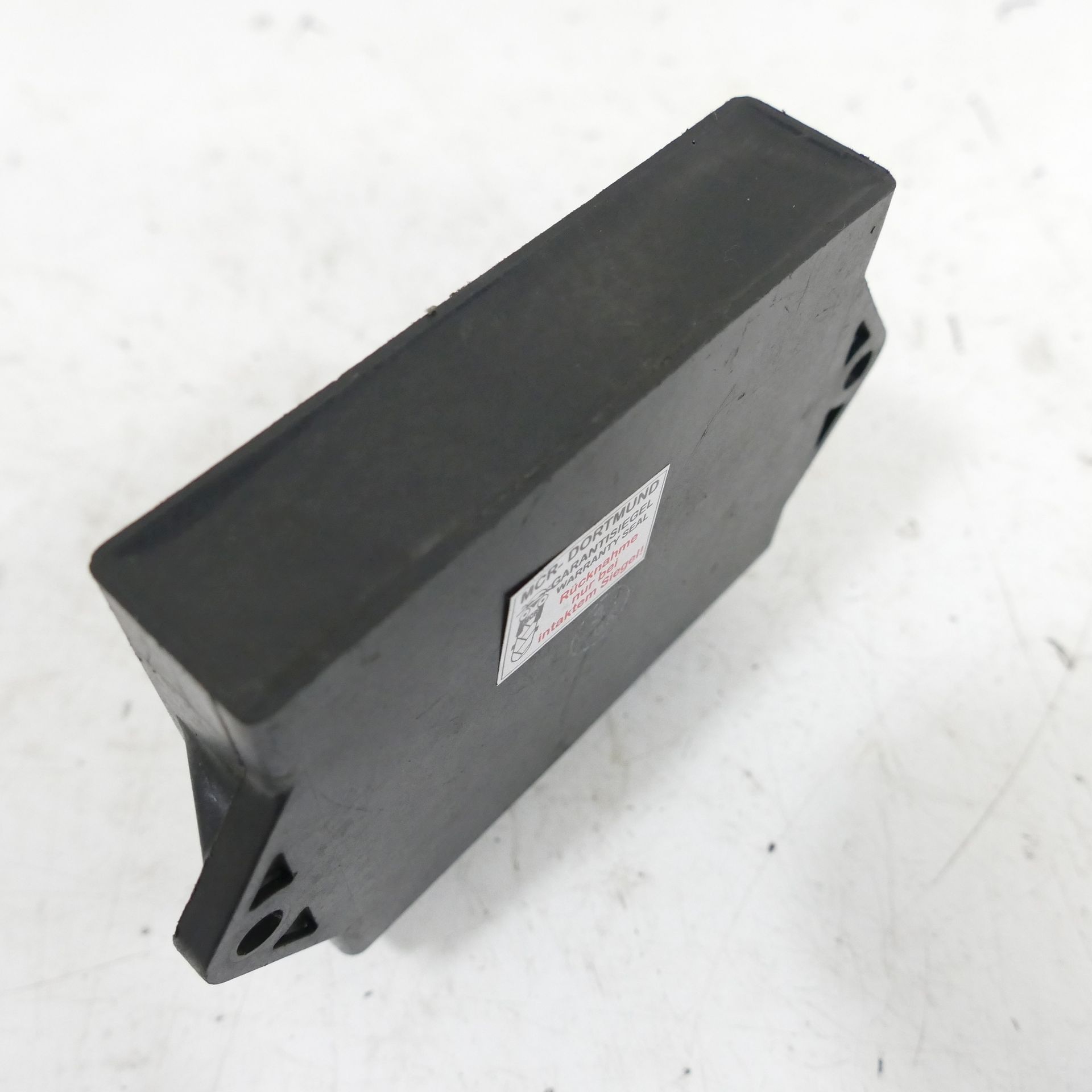 は Yamaha YZF R1 RN01 / RN04 CDI 4VX-82305-10 Control Unit 70529