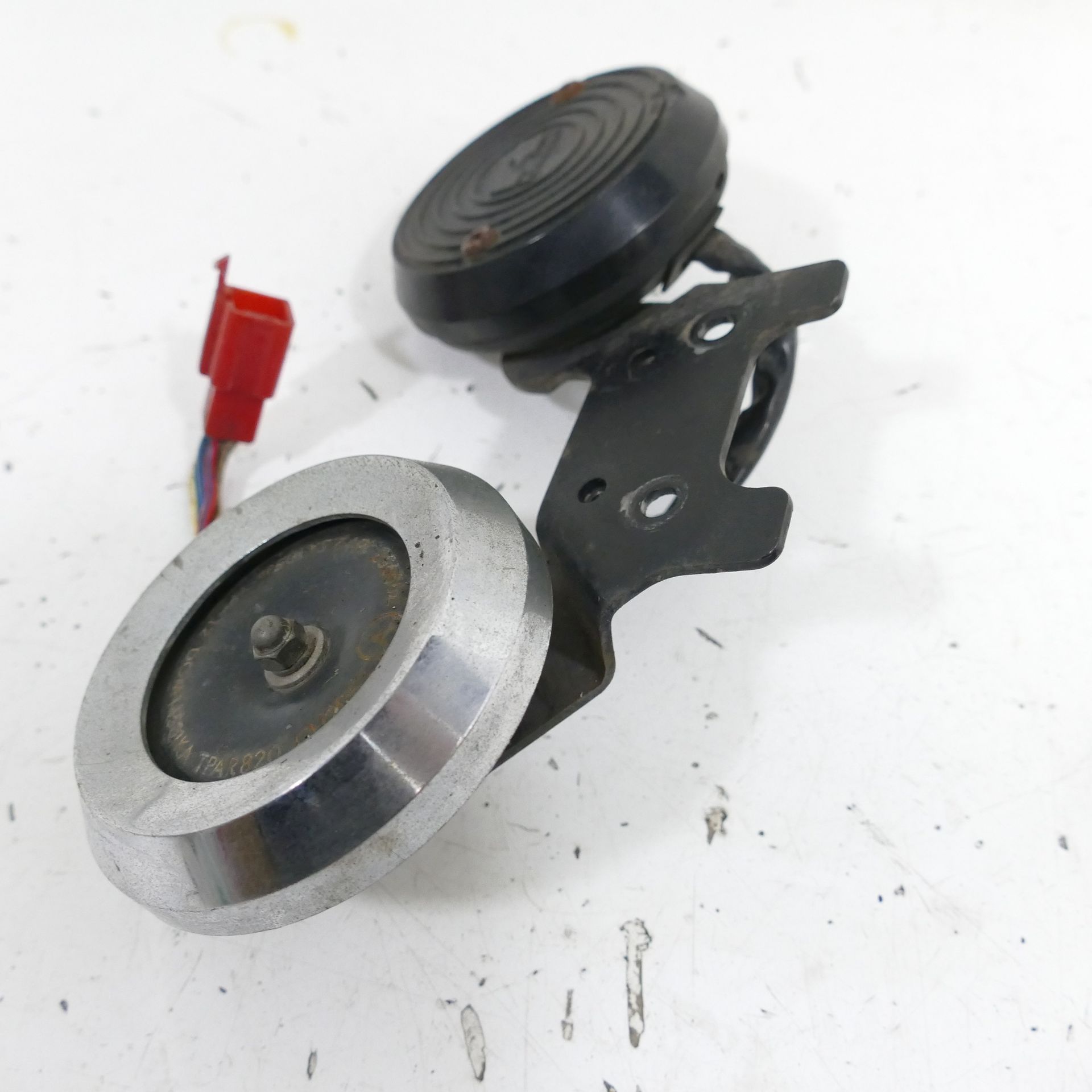 Kawasaki Z 450 LTD 454 Horn Signal 70708 | eBay