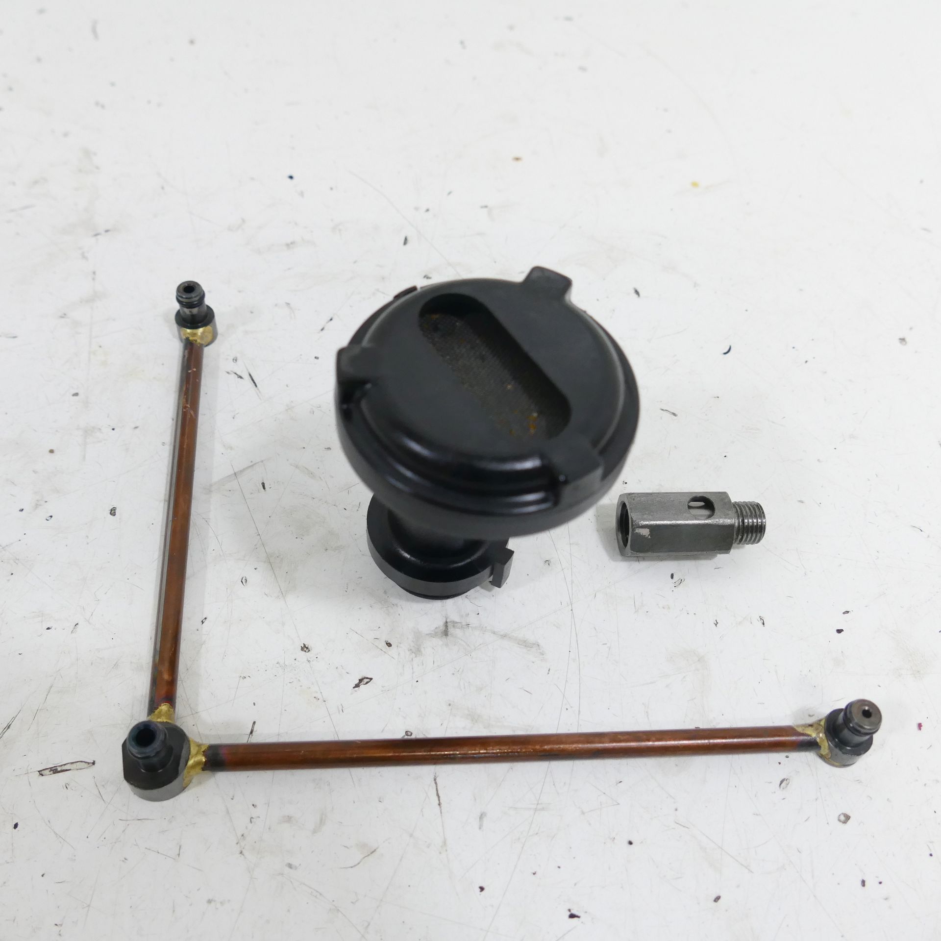 Kawasaki ZX-9R 900 C EZ:99 Oil Filter Intake Manifold 70781 | eBay UK