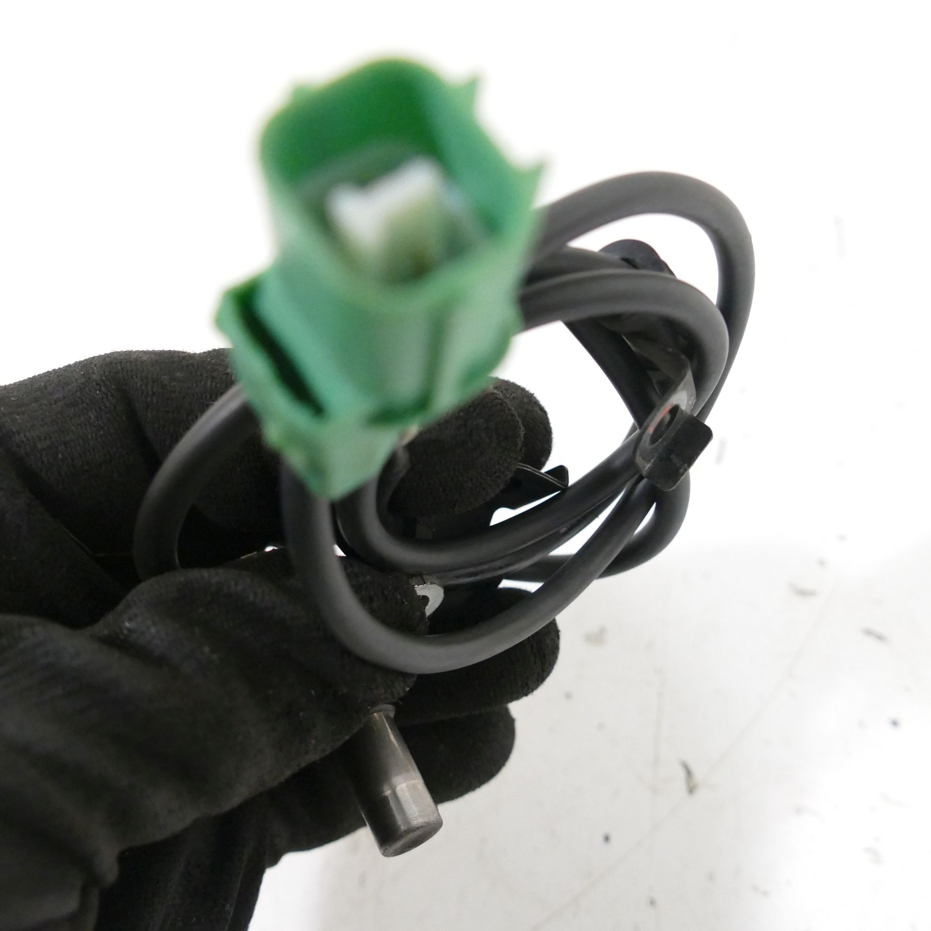 Honda CBF 600 S EZ:10 ABS Sensor hinten 70880 | eBay