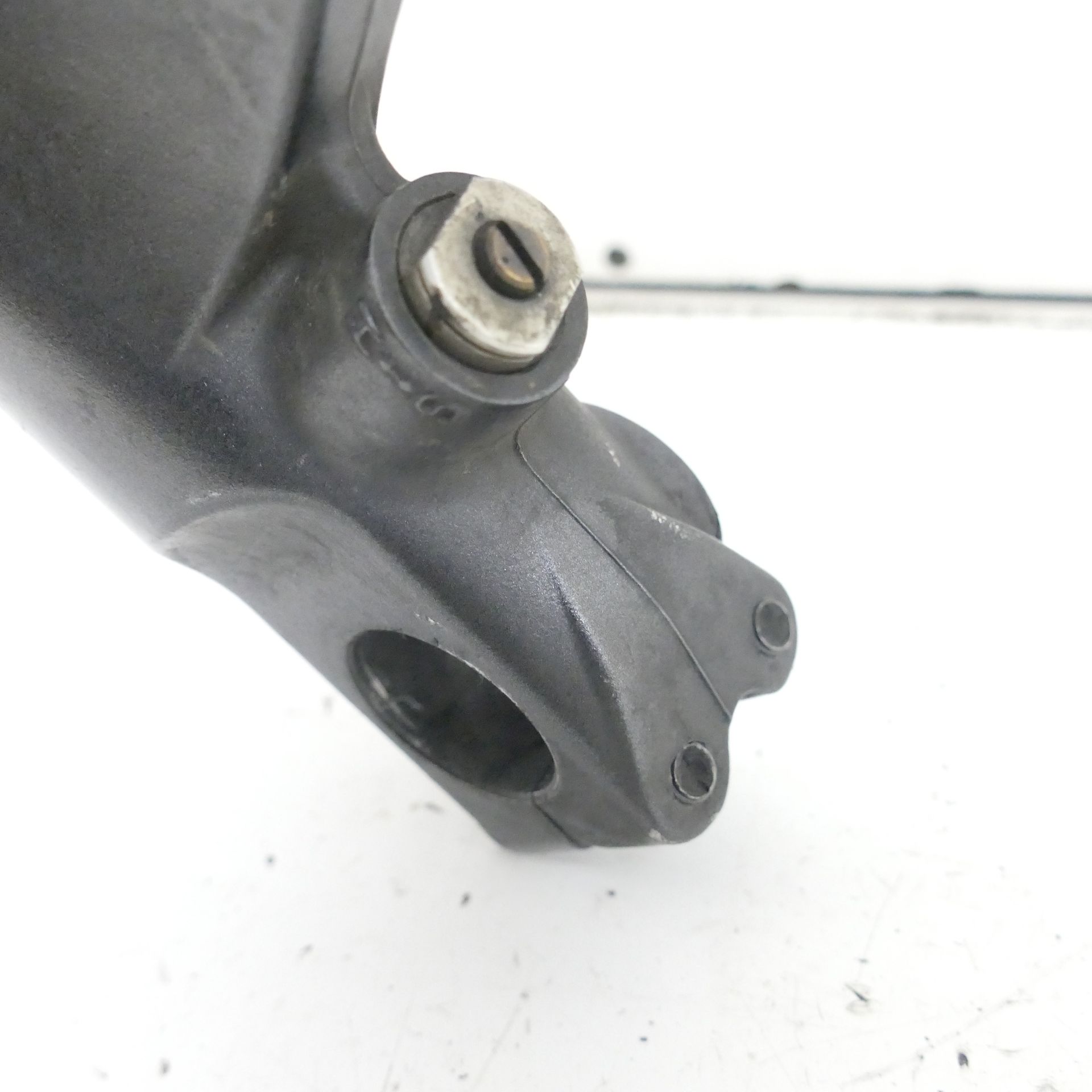 Aprilia RSV 1000 Mille EZ:99 Gabelstandrohr links Gabel Standrohr